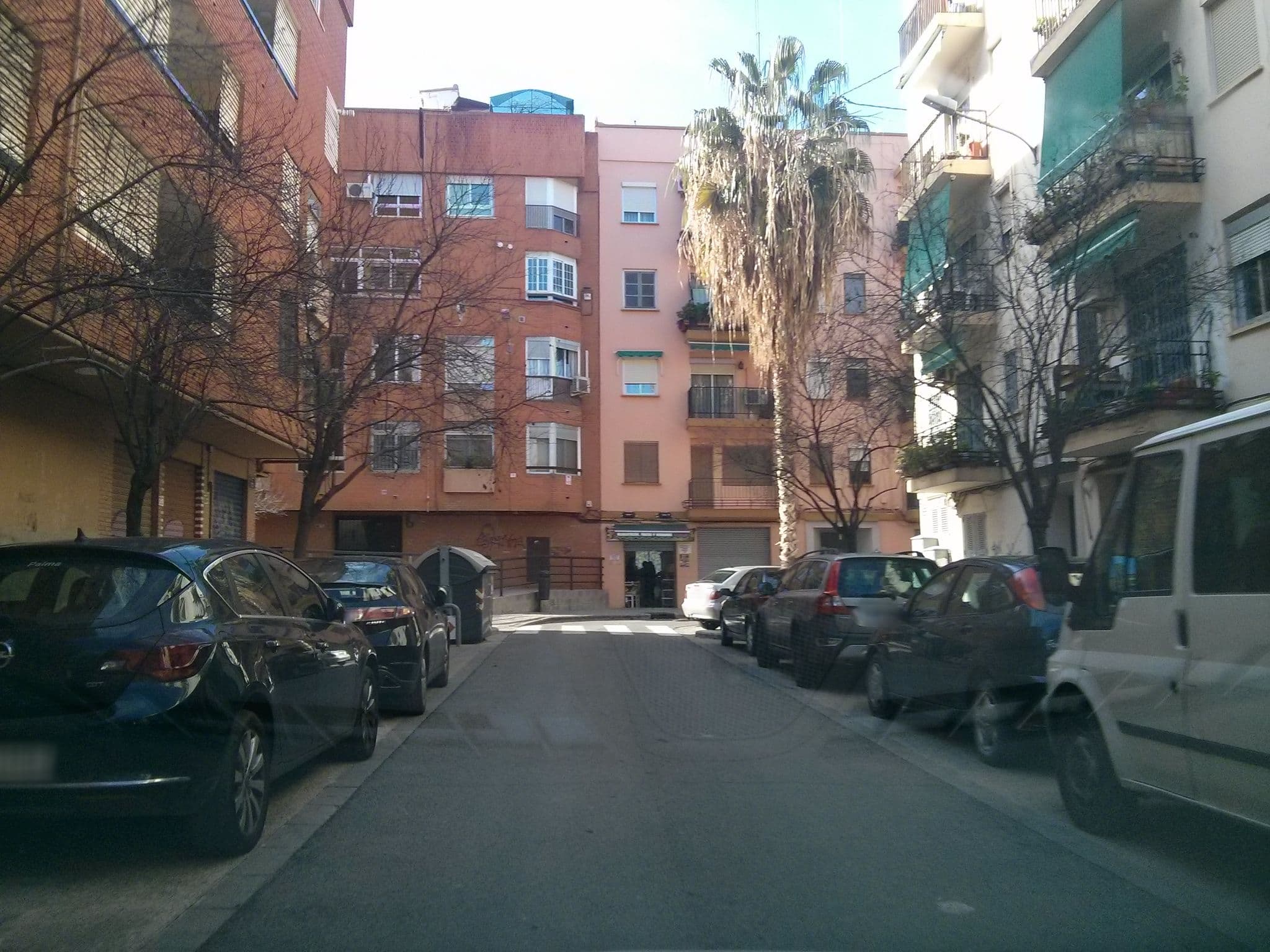 Street view near Apartamentos Navio, Valencia
