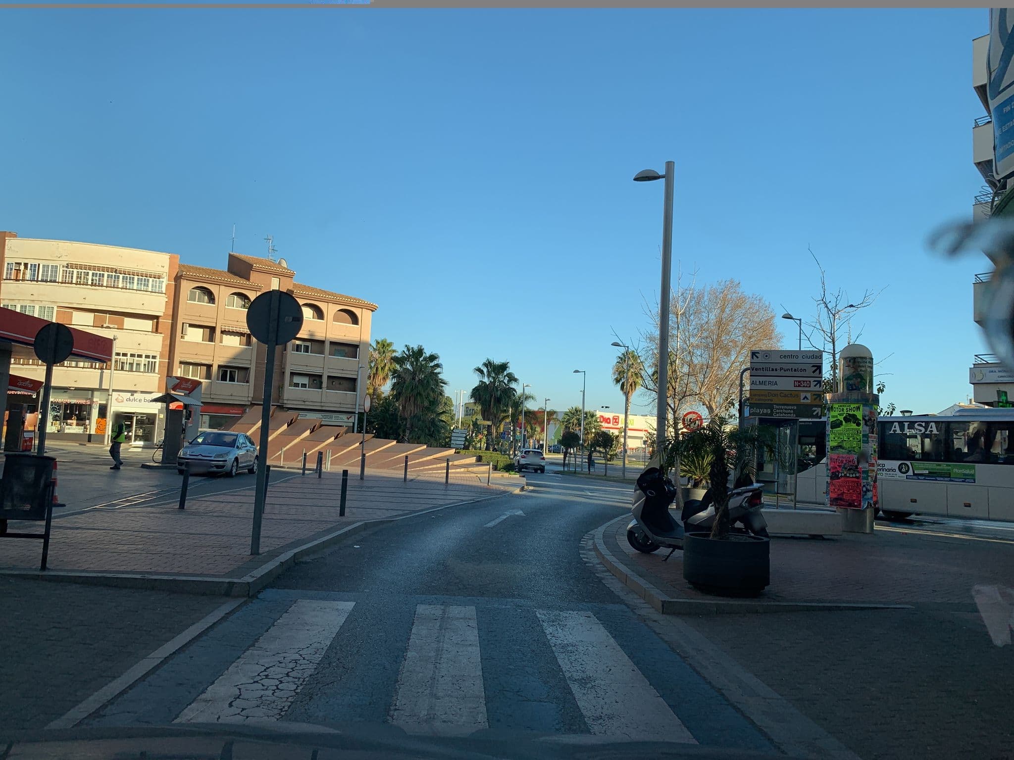 Street view near Hostal Tropical, Motril — © rainerup (CC BY-SA · Mapillary)