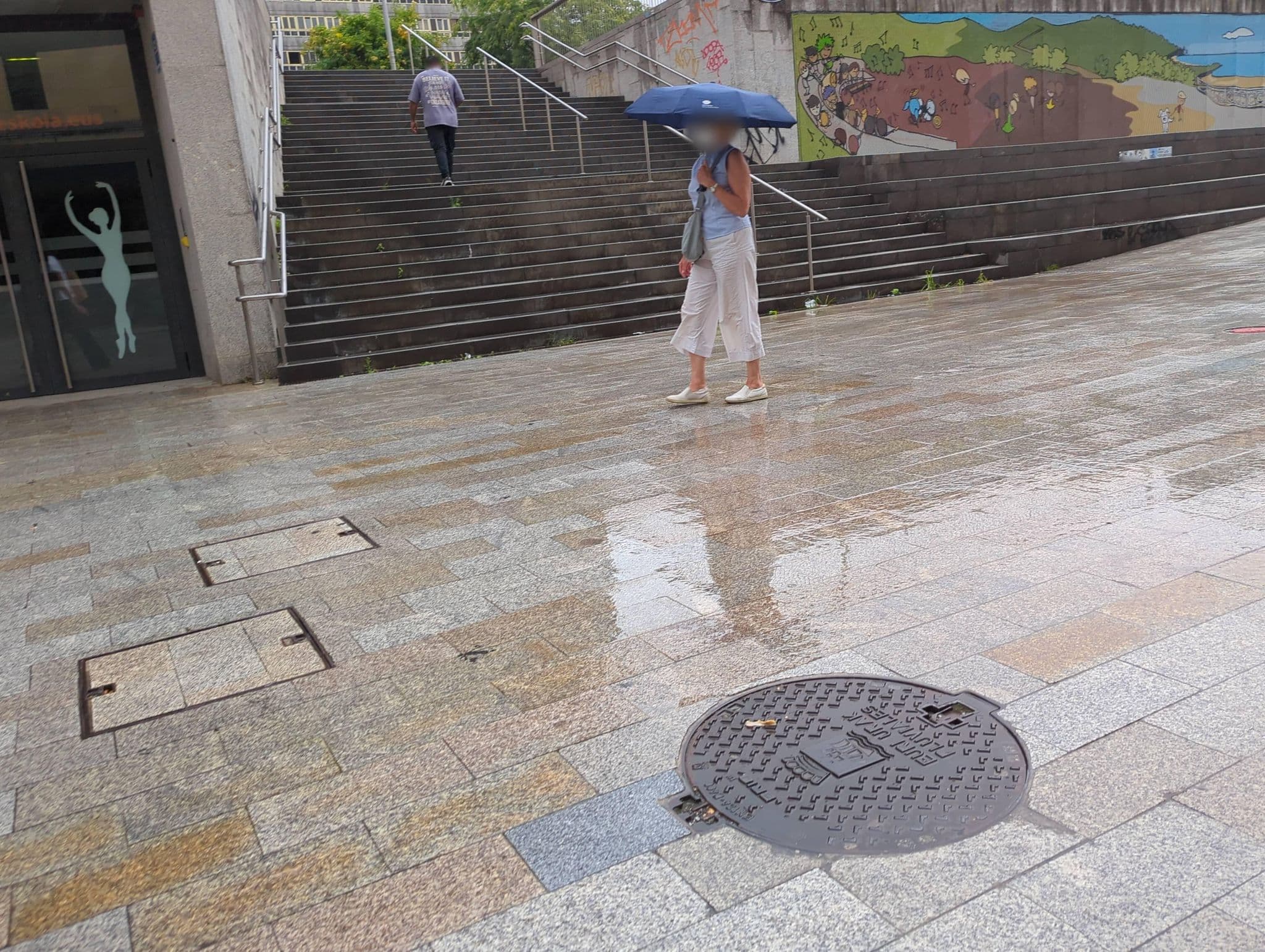 Street view near Atotxa rooms, Donostia / San Sebastián — © miguel_andrade (CC BY-SA · Mapillary)