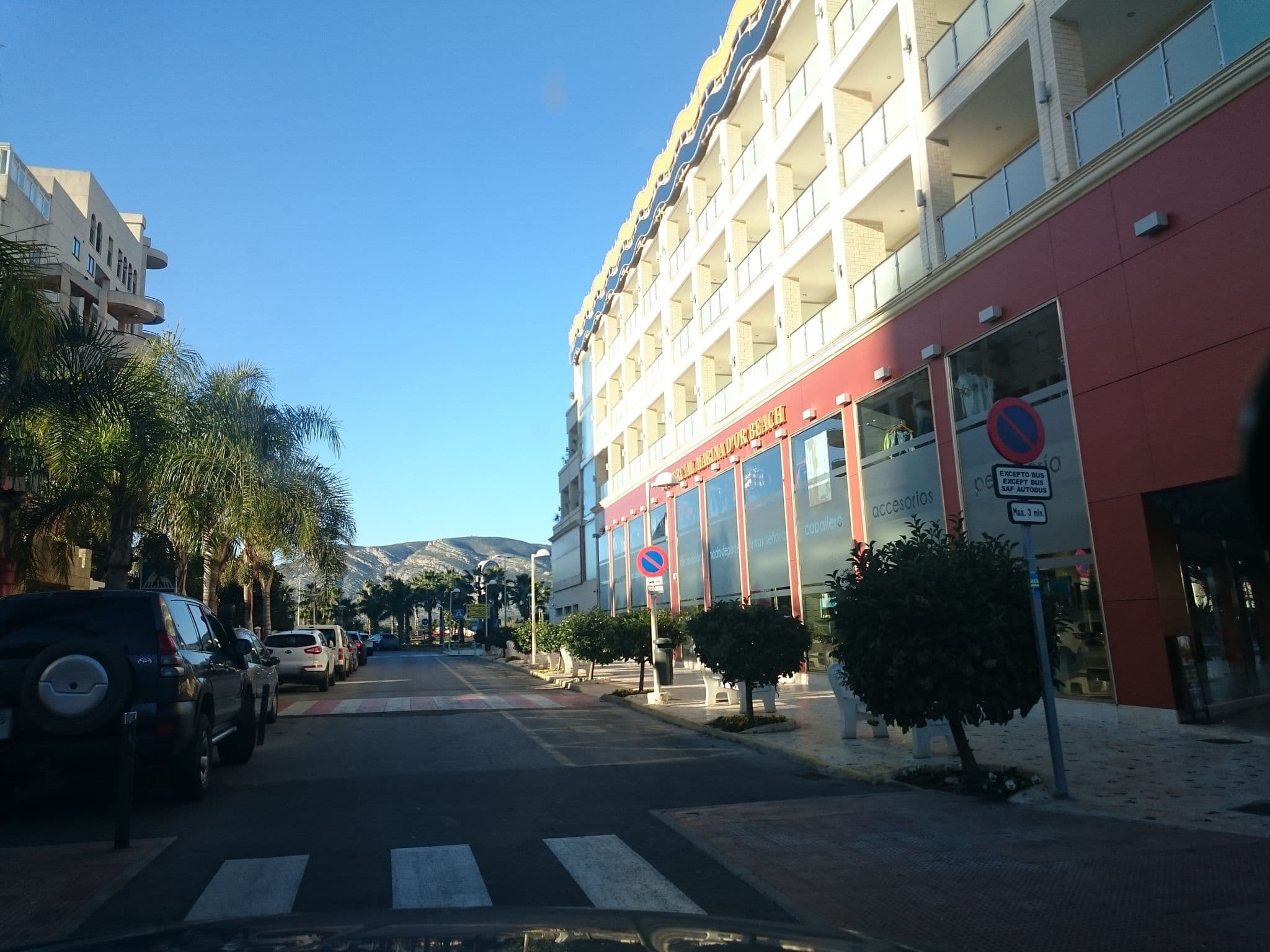 Street view near Hotel Magic Inn, Oropesa del Mar — © yopaseopor (CC BY-SA · Mapillary)