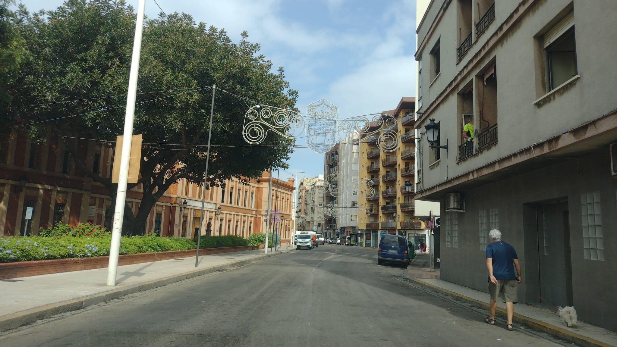 Street view near Hostal La Campana, La Línea de la Concepción — © thetornado76 (CC BY-SA · Mapillary)