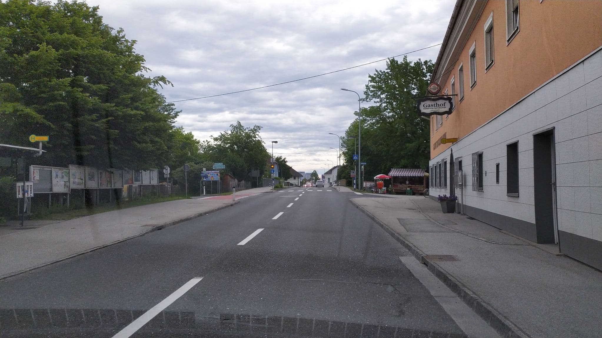 Street view near Gasthof zur goldenen Krone, Asten — © suriv (CC BY-SA · Mapillary)
