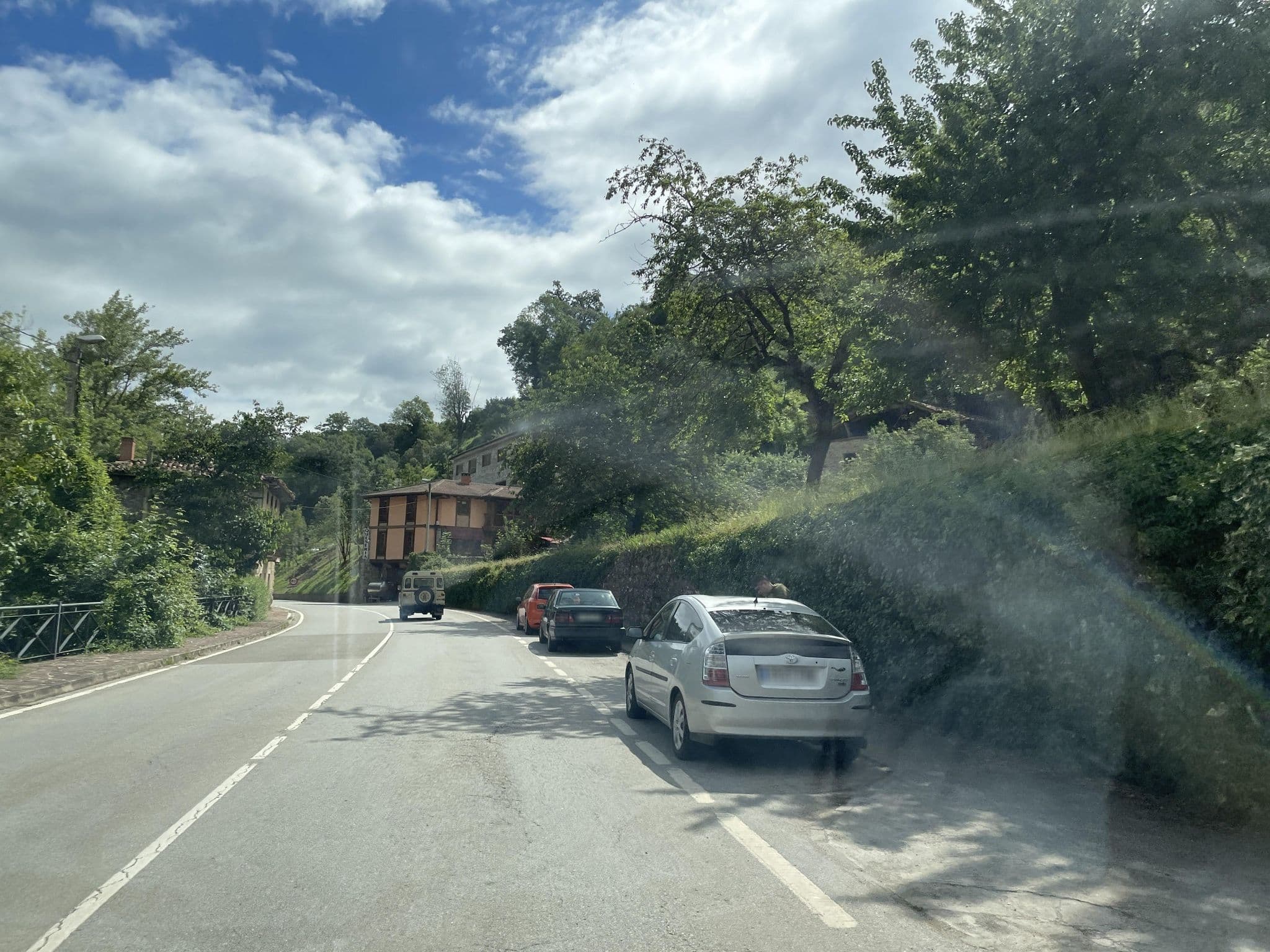 Street view near El Caserío, Potes