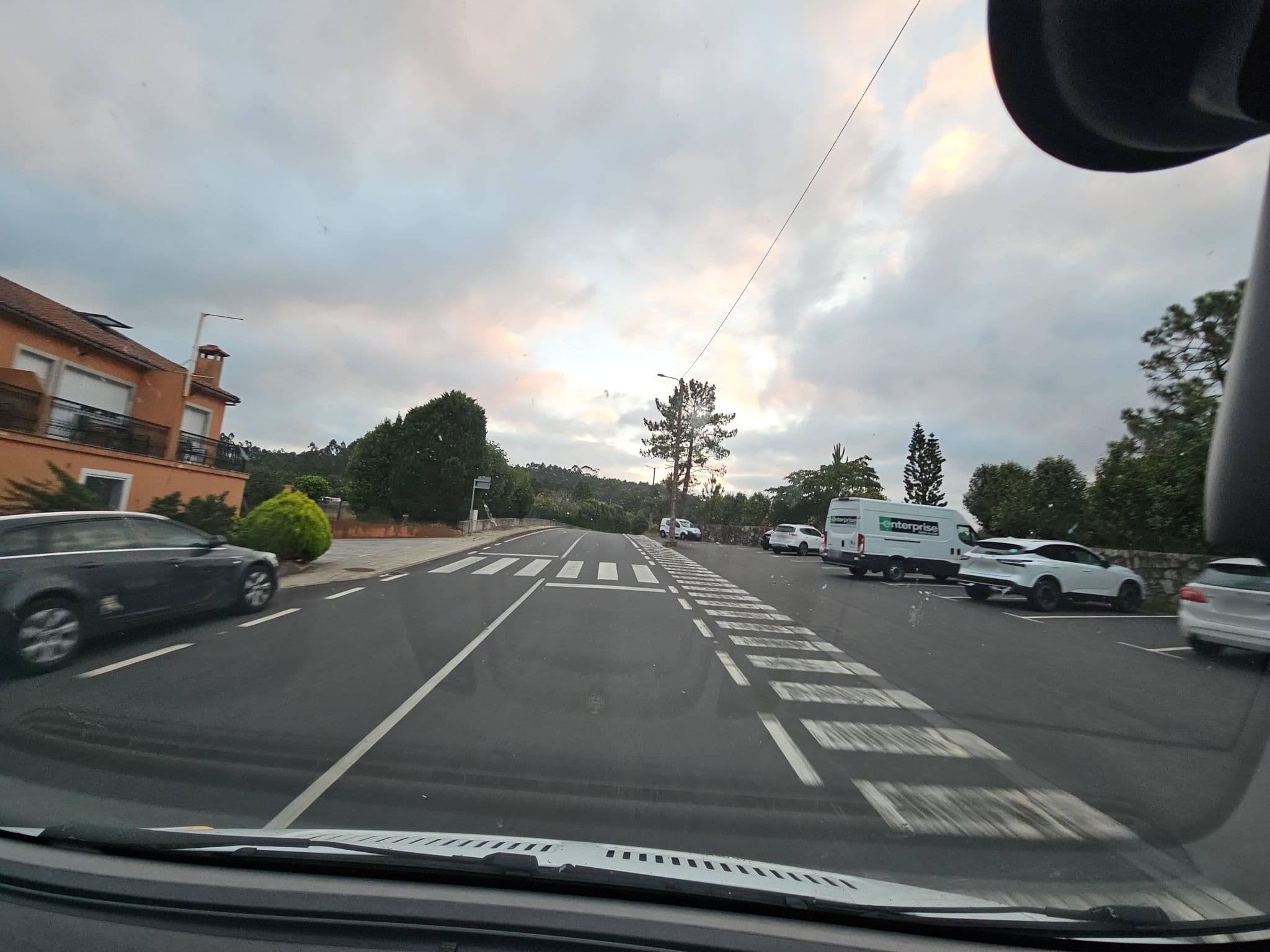 Street view near Hostal Pereiriña, Cee — © Ralvar (CC BY-SA · Mapillary)