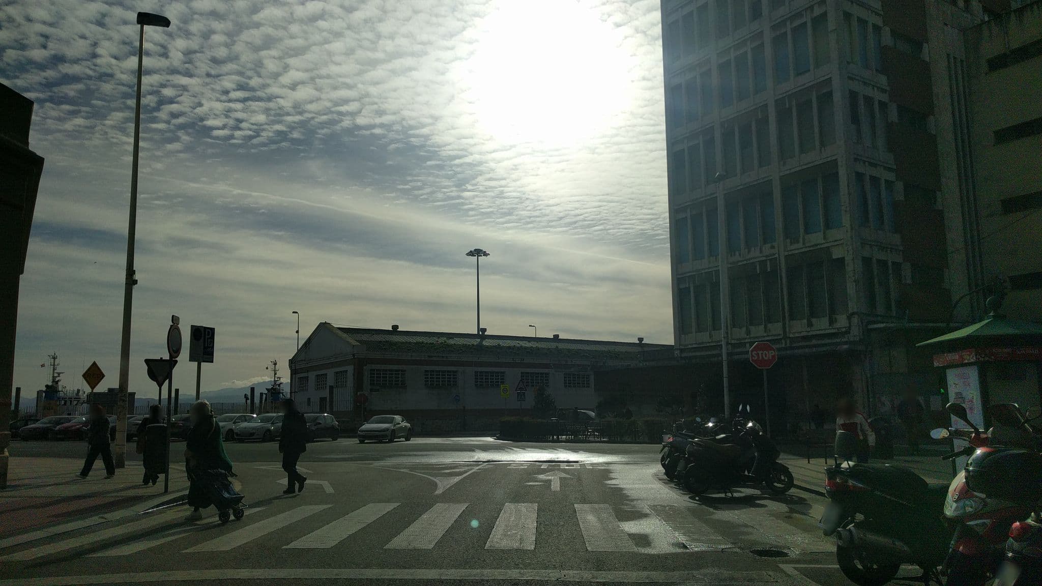 Street view near Apartamentos Bahía Arena, Santander