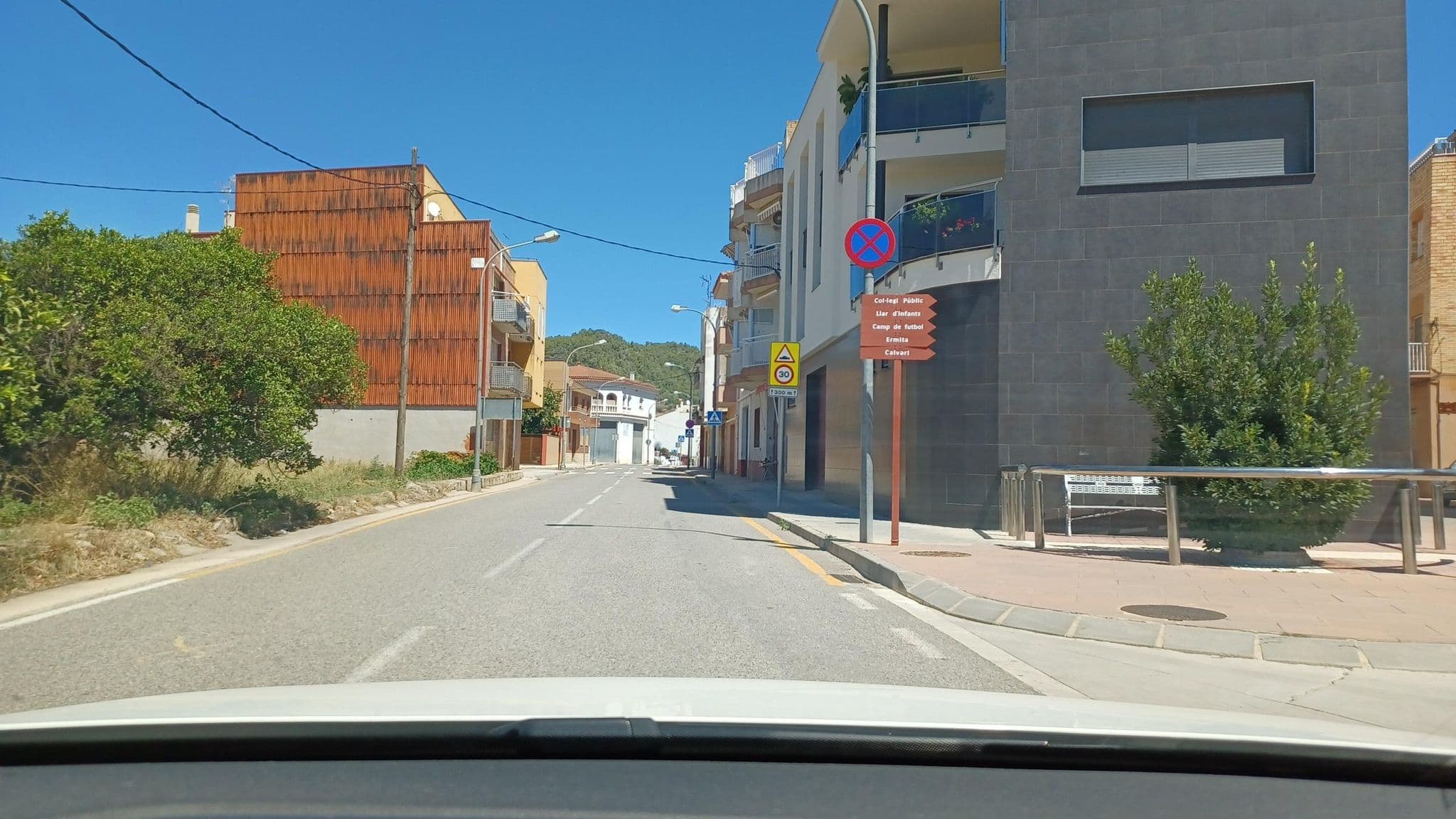Street view near Hotel Restaurant Pepo, Gandesa — © normanm (CC BY-SA · Mapillary)