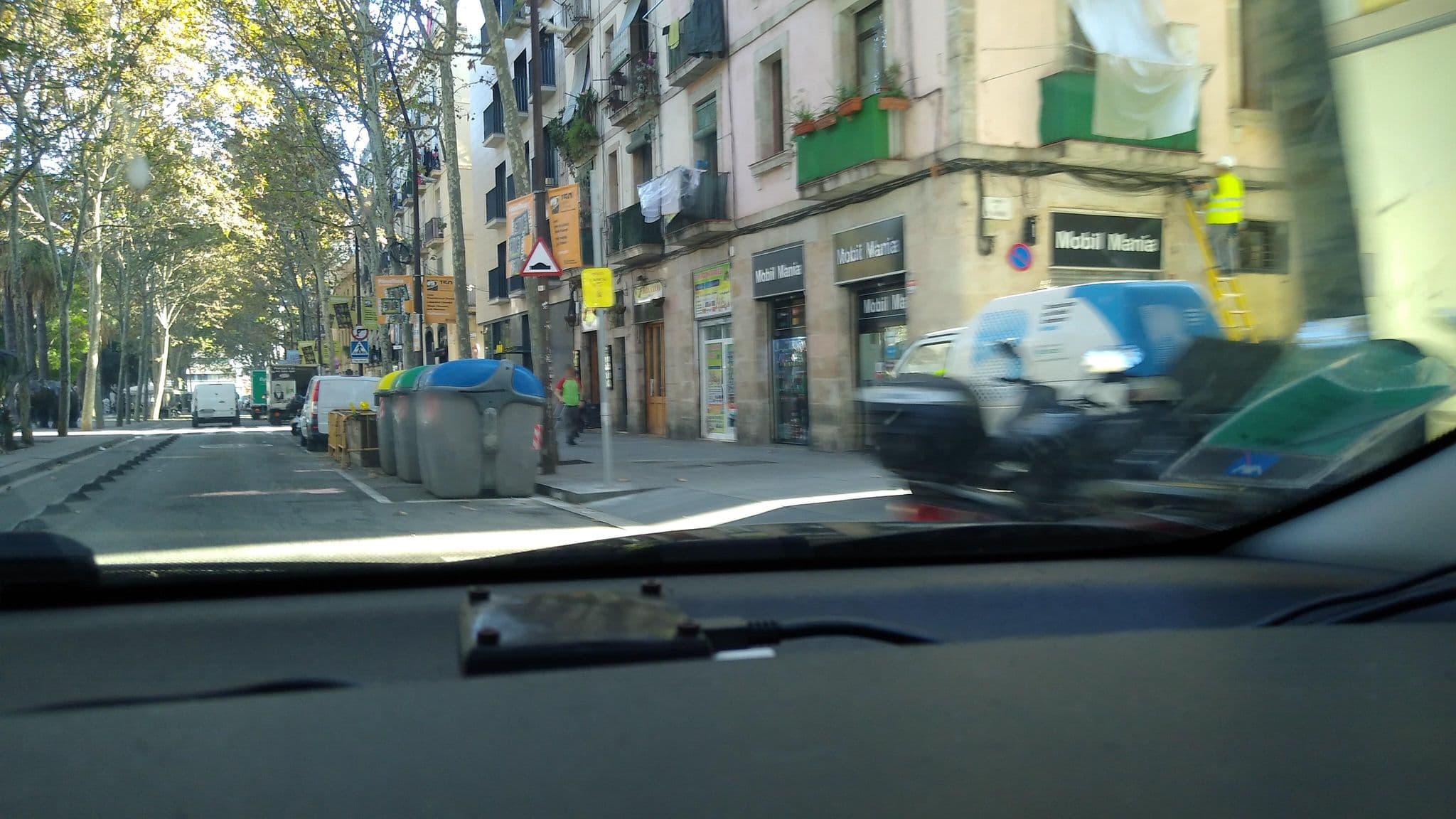 Street view near Abba Rambla Hotel, el Raval — © rhum (CC BY-SA · Mapillary)