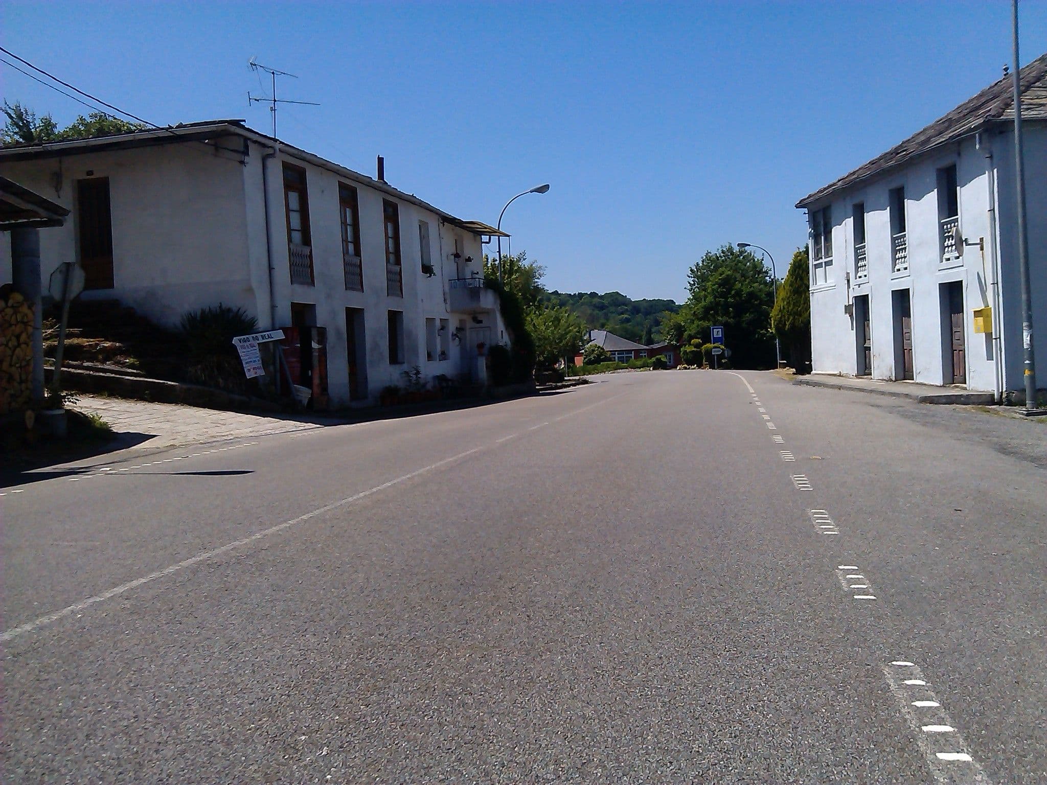 Street view near A Cantina de Renche, Samos — © changchun1 (CC BY-SA · Mapillary)