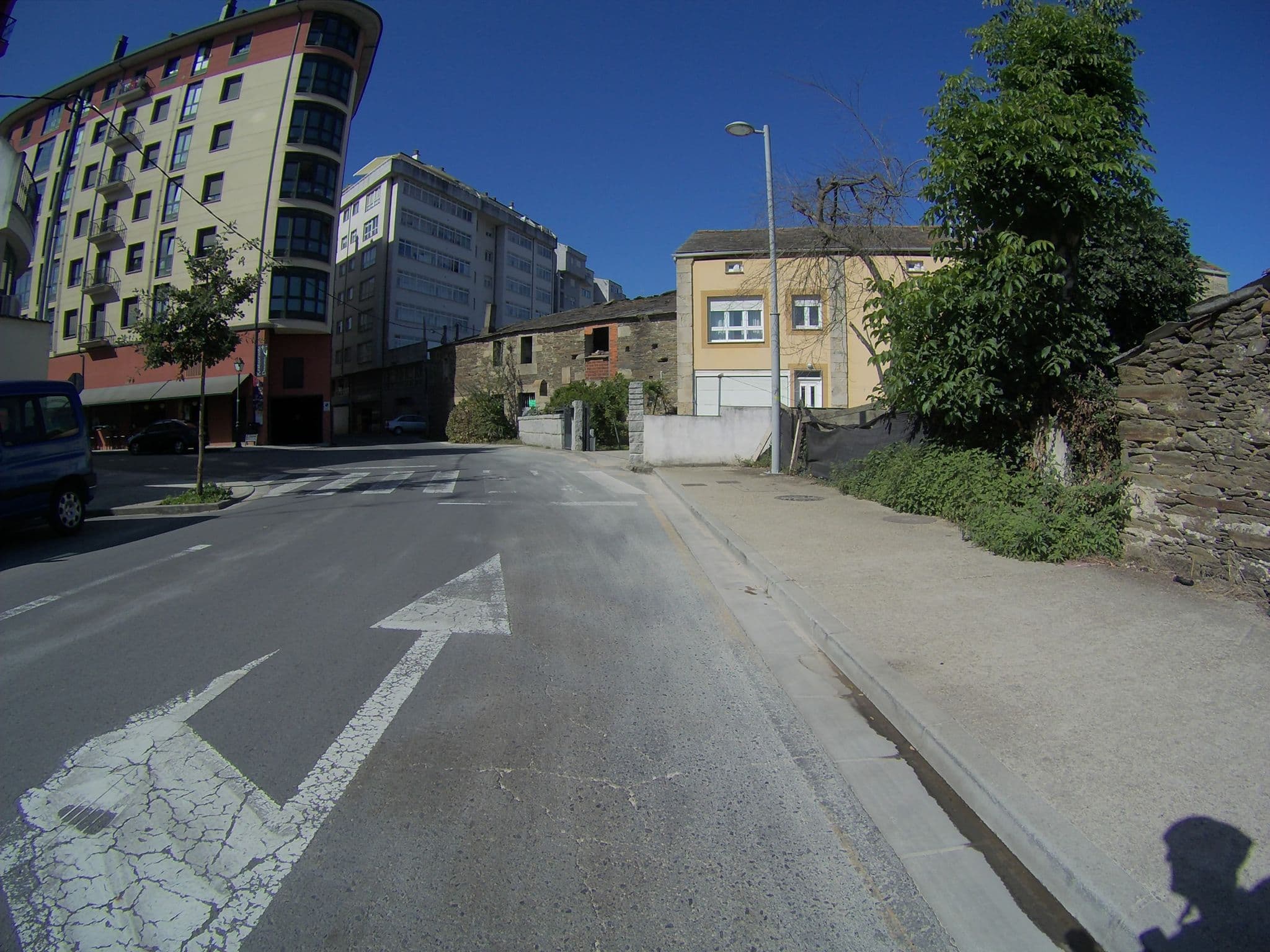Street view near Pensión Serrano, Samos — © camperxr (CC BY-SA · Mapillary)