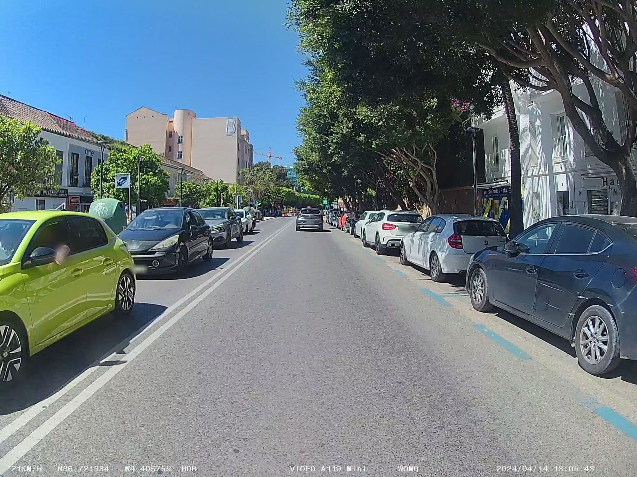 Street view near Little Lotus, Málaga