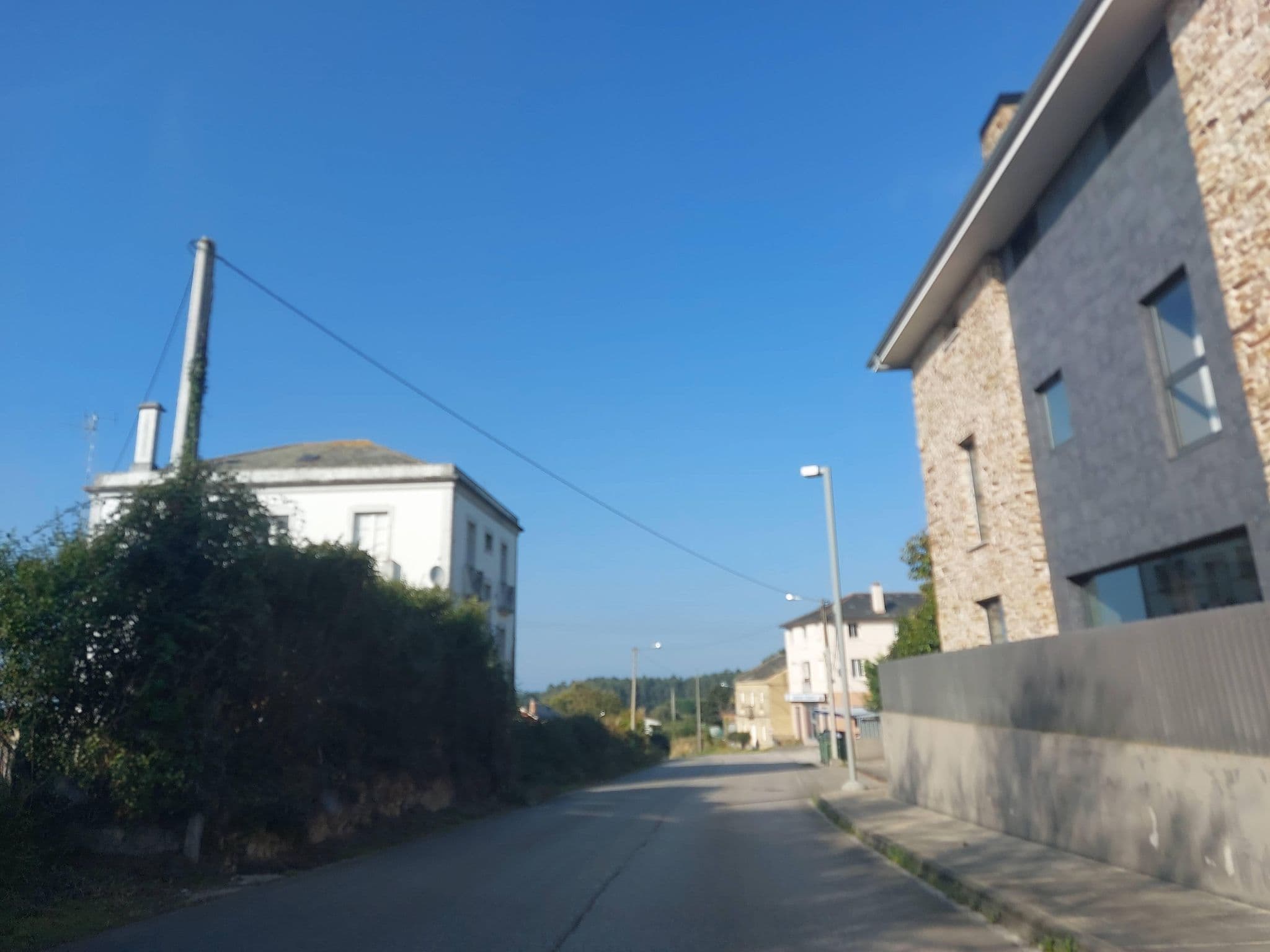 Street view near La Finca, Foz — © 5rmft (CC BY-SA · Mapillary)