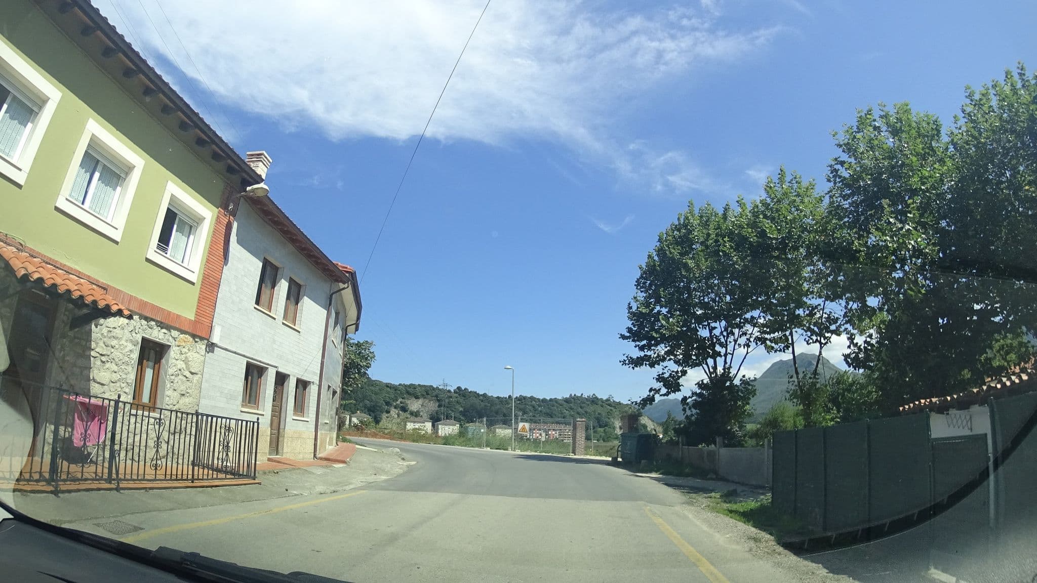Street view near Casa Julia, Ribadesella — © robertogeb (CC BY-SA · Mapillary)