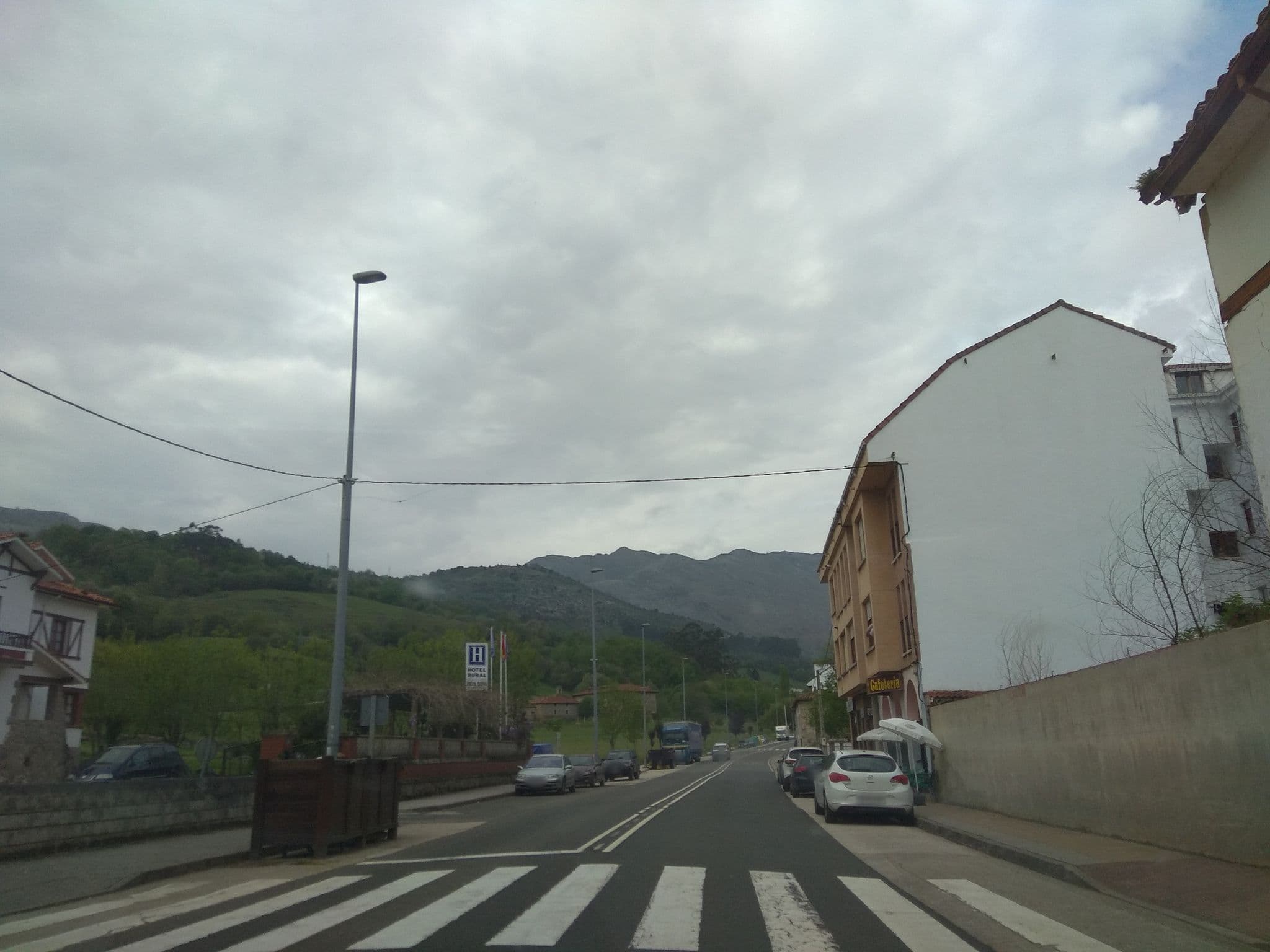 Street view near Hotel Rural Villa Elena, San Vicente de la Barquera — © egofer (CC BY-SA · Mapillary)