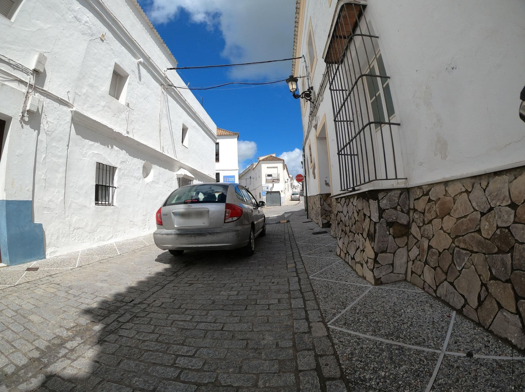 Street view near Posada Alegria, Medina Sidonia — © Langfahrer (CC BY-SA · Mapillary)