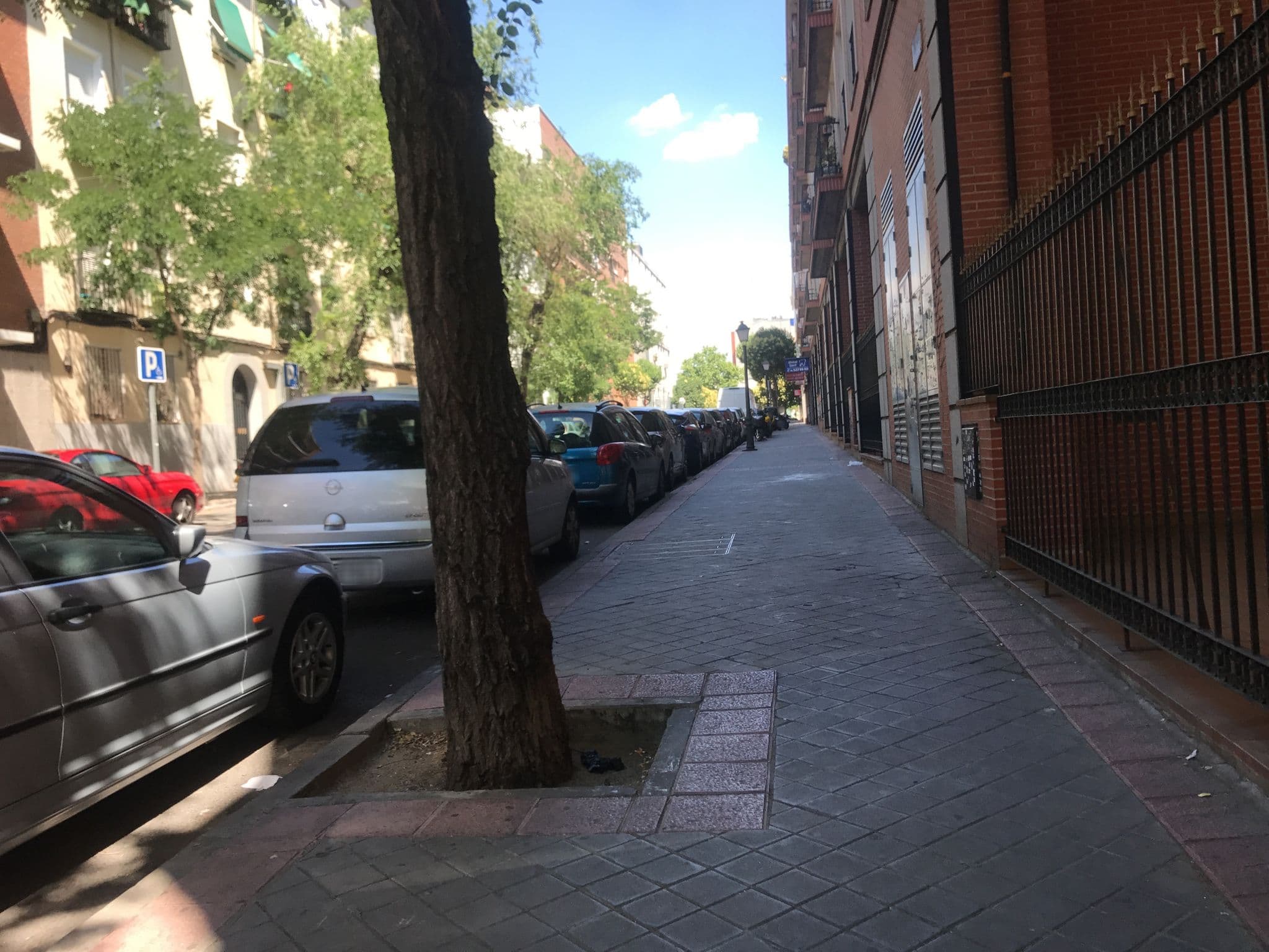 Street view near Hotel PAX Atocha, Atocha — © miguel_andrade (CC BY-SA · Mapillary)