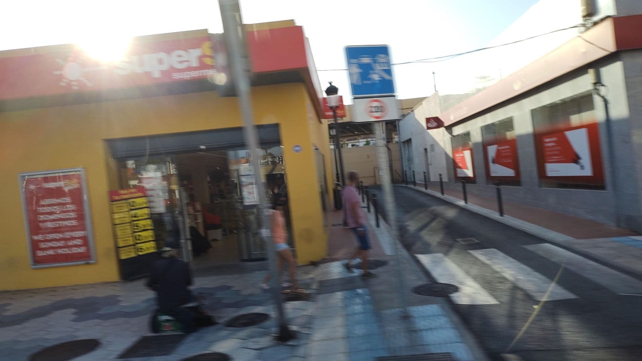 Street view near Hotel Marina, Arroyo de la Miel — © rsandu (CC BY-SA · Mapillary)