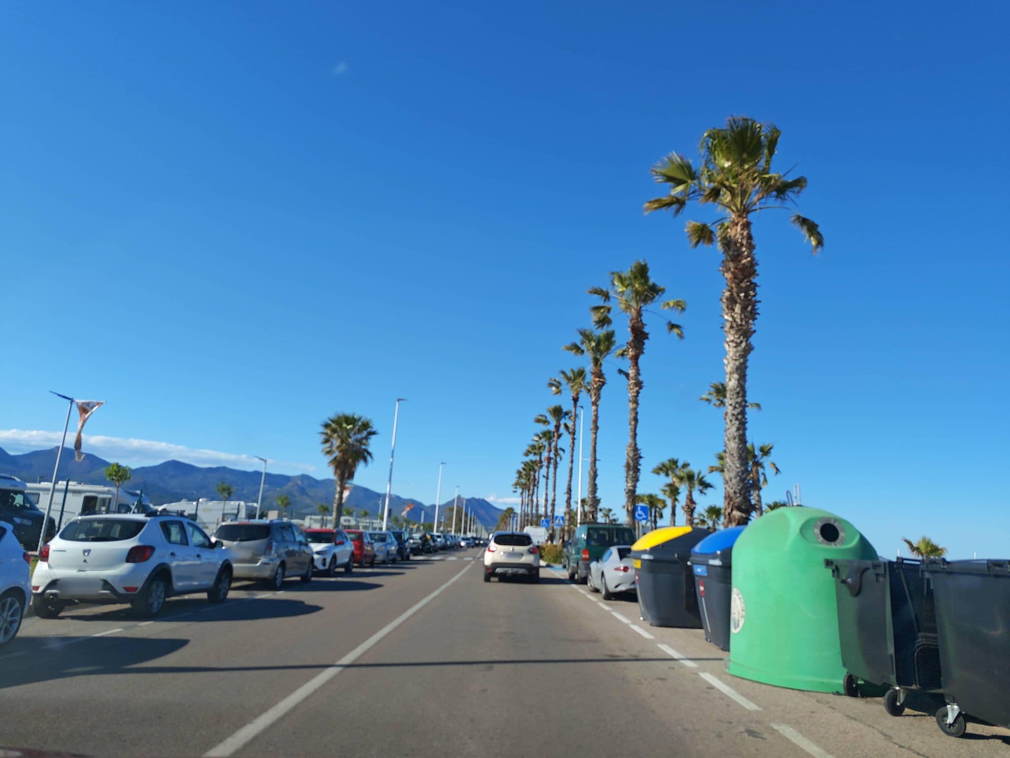 Street view near Autocaravana Playa del Gurugú, El Grao — © JavierMF (CC BY-SA · Mapillary)