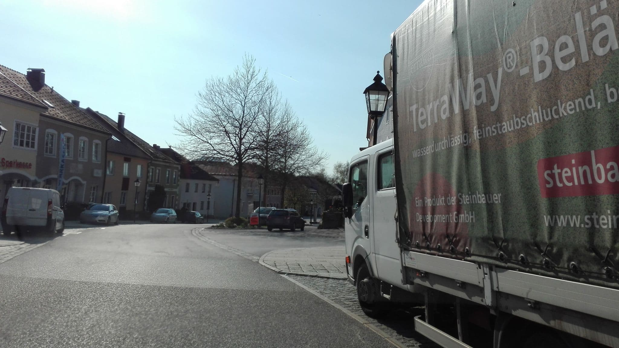 Street view near Berghamer's Gasthof Hotel zum Goldenen Hirsch, Natternbach — © suriv (CC BY-SA · Mapillary)