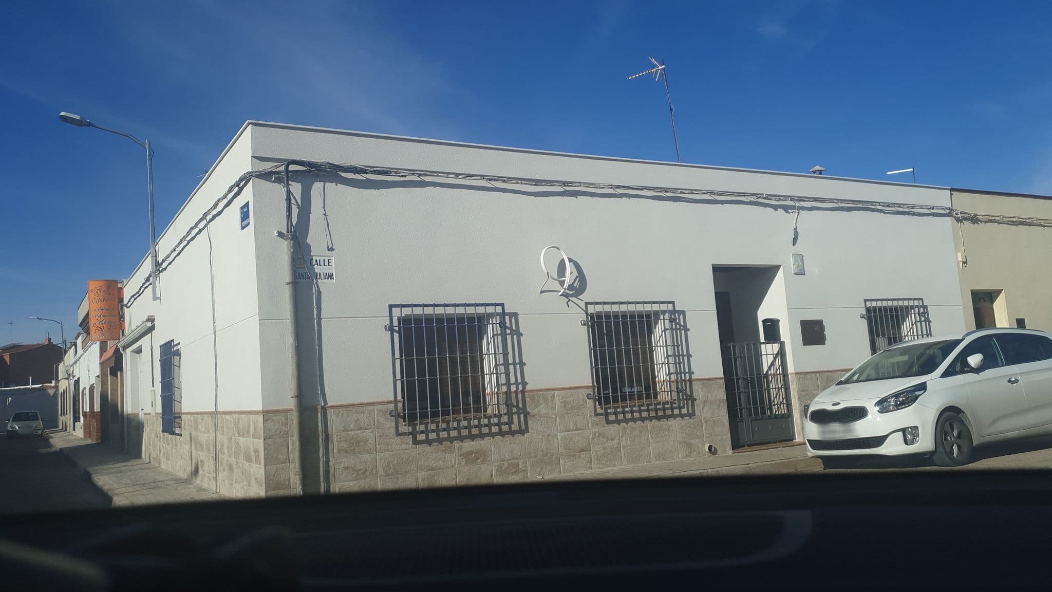 Street view near La Posada de Sancho, Tomelloso — © rauljimenez (CC BY-SA · Mapillary)