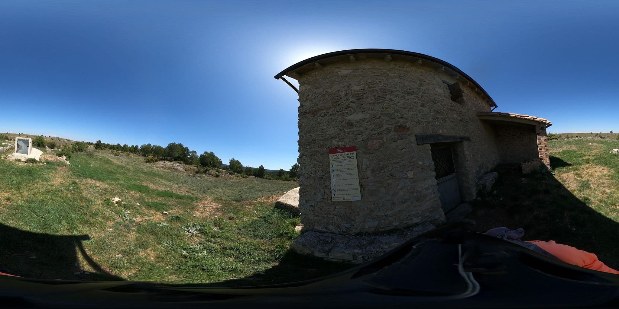 Street view near Refugi del Mas del Torrero - Terranyes, Valderrobres — © meteolasenia (CC BY-SA · Mapillary)