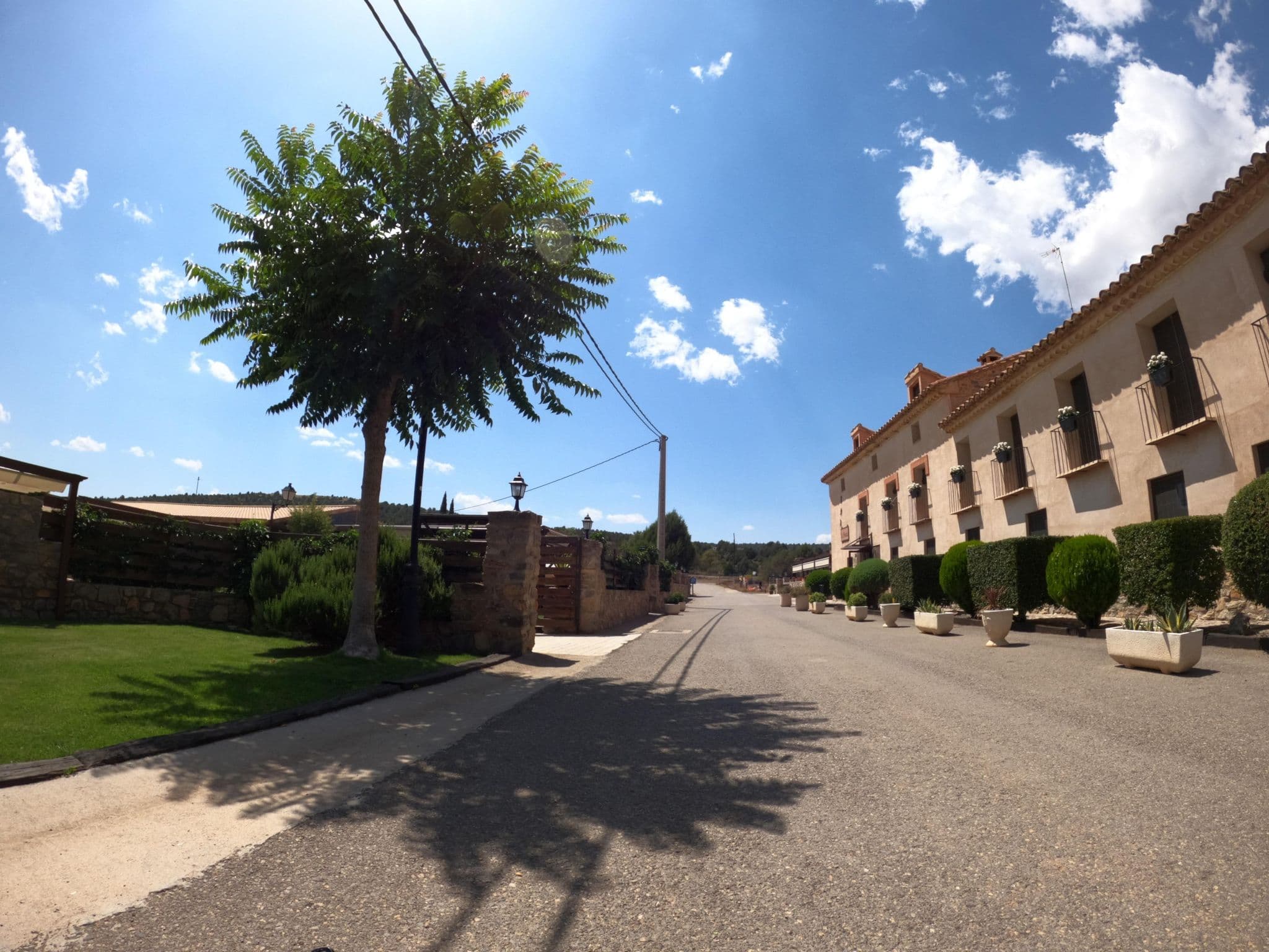 Street view near La Fondica de la Estación, Sarrión — © masterofnoroad (CC BY-SA · Mapillary)