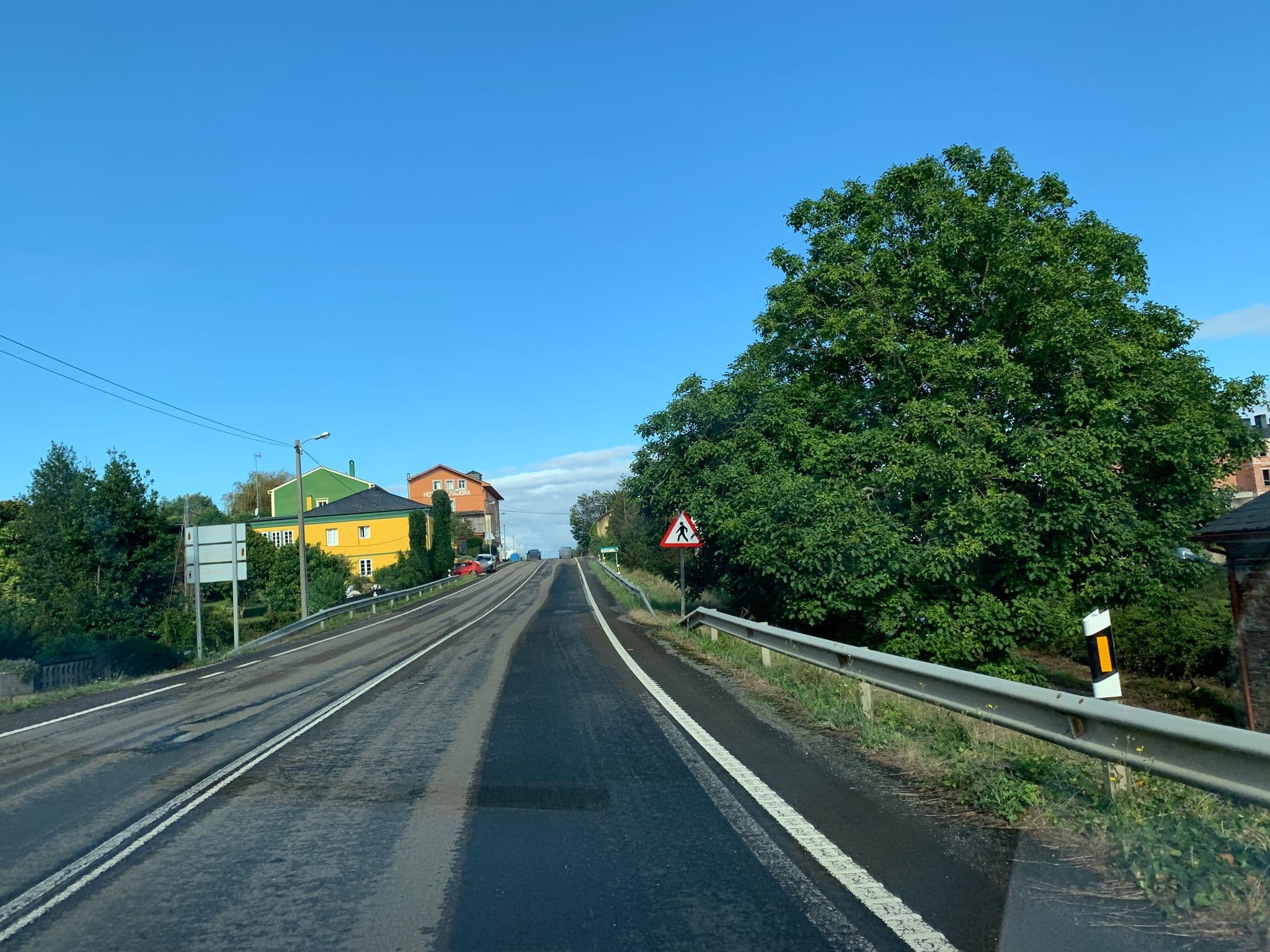 Street view near Casa Elena, Foz — © robot8a (CC BY-SA · Mapillary)
