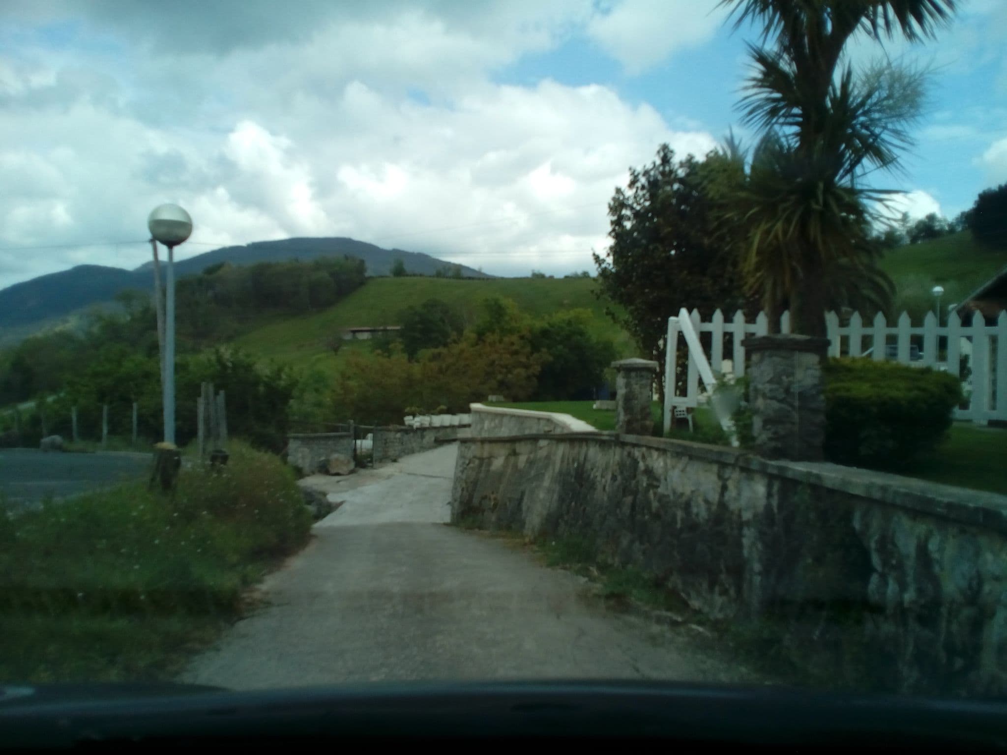 Street view near Txertota, Andoain — © xaka (CC BY-SA · Mapillary)