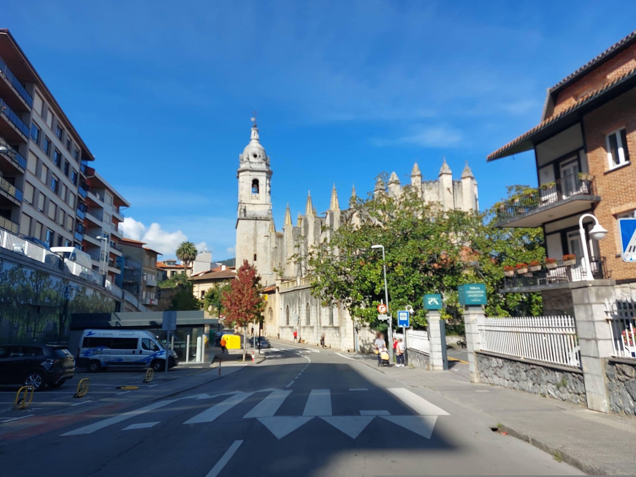 Street view near Silken Palacio Uribarren, Lekeitio — © 5rmft (CC BY-SA · Mapillary)
