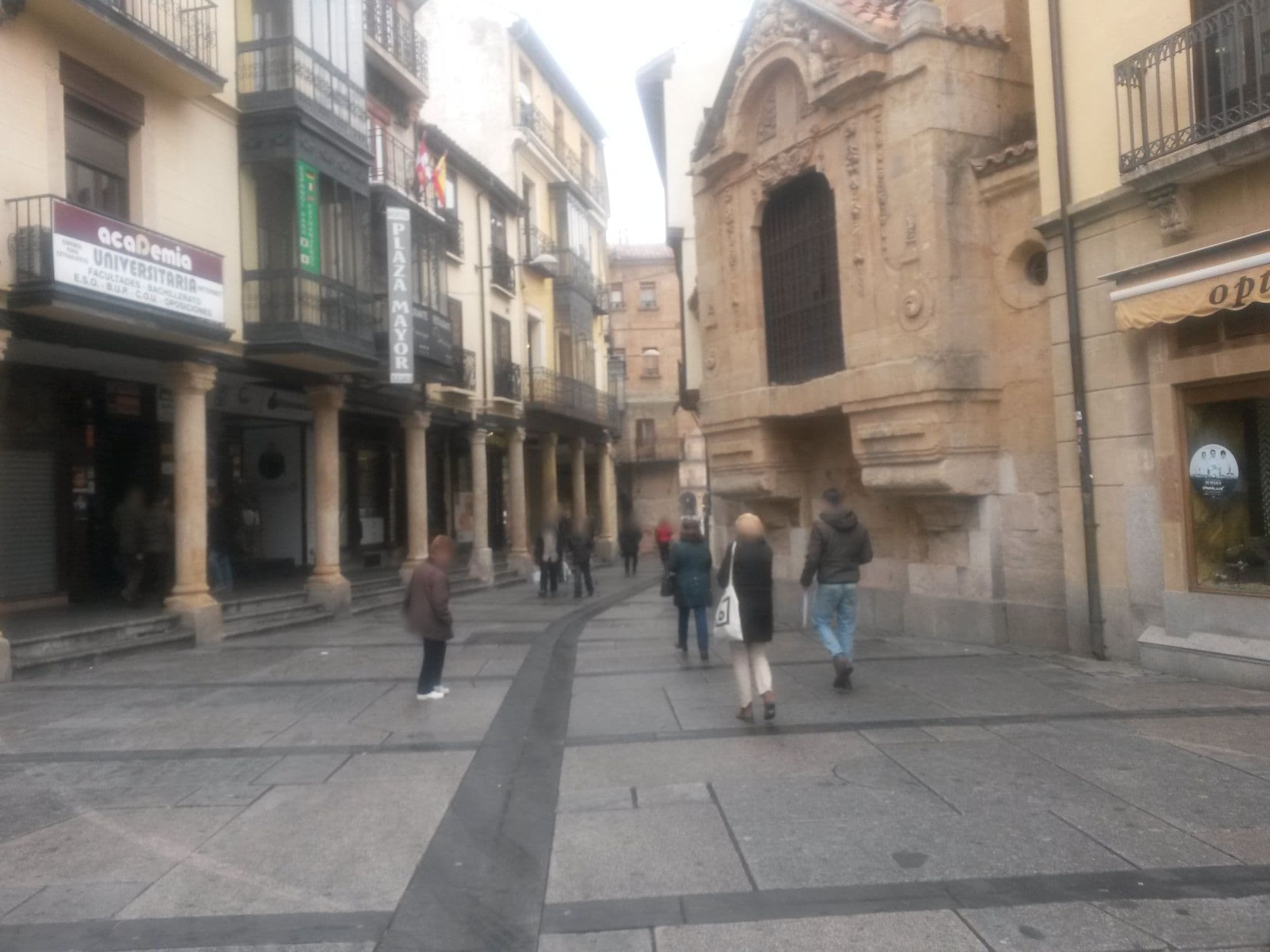 Street view near Apartamentos Boutique Salamanca, Santa Marta de Tormes — © manuelfrt (CC BY-SA · Mapillary)