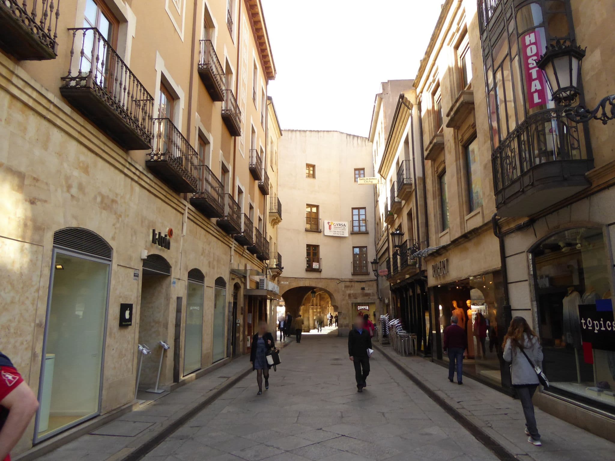 Street view near Hotel Sercotel Las Torres, Santa Marta de Tormes — © civitas (CC BY-SA · Mapillary)