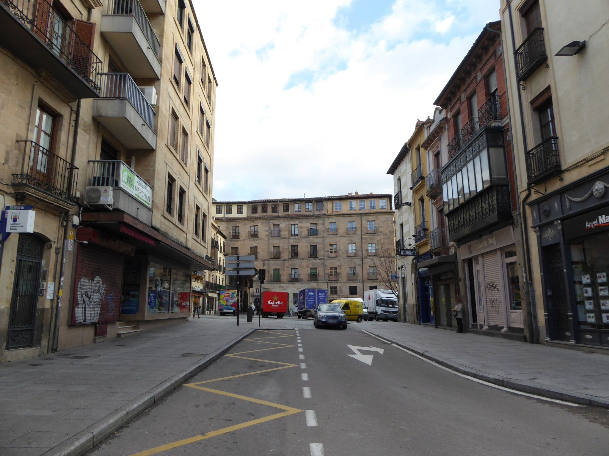 Street view near Hotel Matilde, Santa Marta de Tormes — © civitas (CC BY-SA · Mapillary)