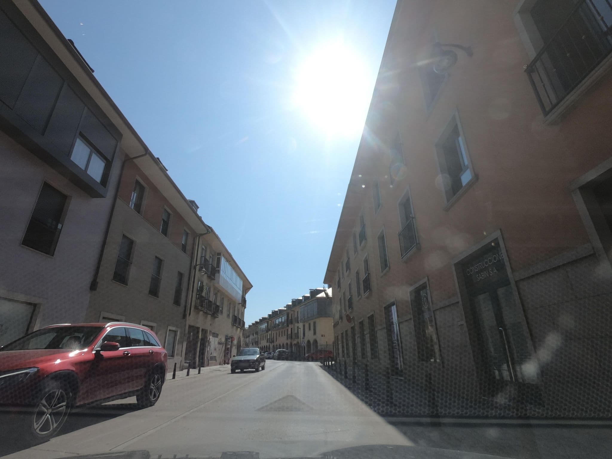 Street view near Hotel El Castillo, Ponferrada — © filohipo (CC BY-SA · Mapillary)