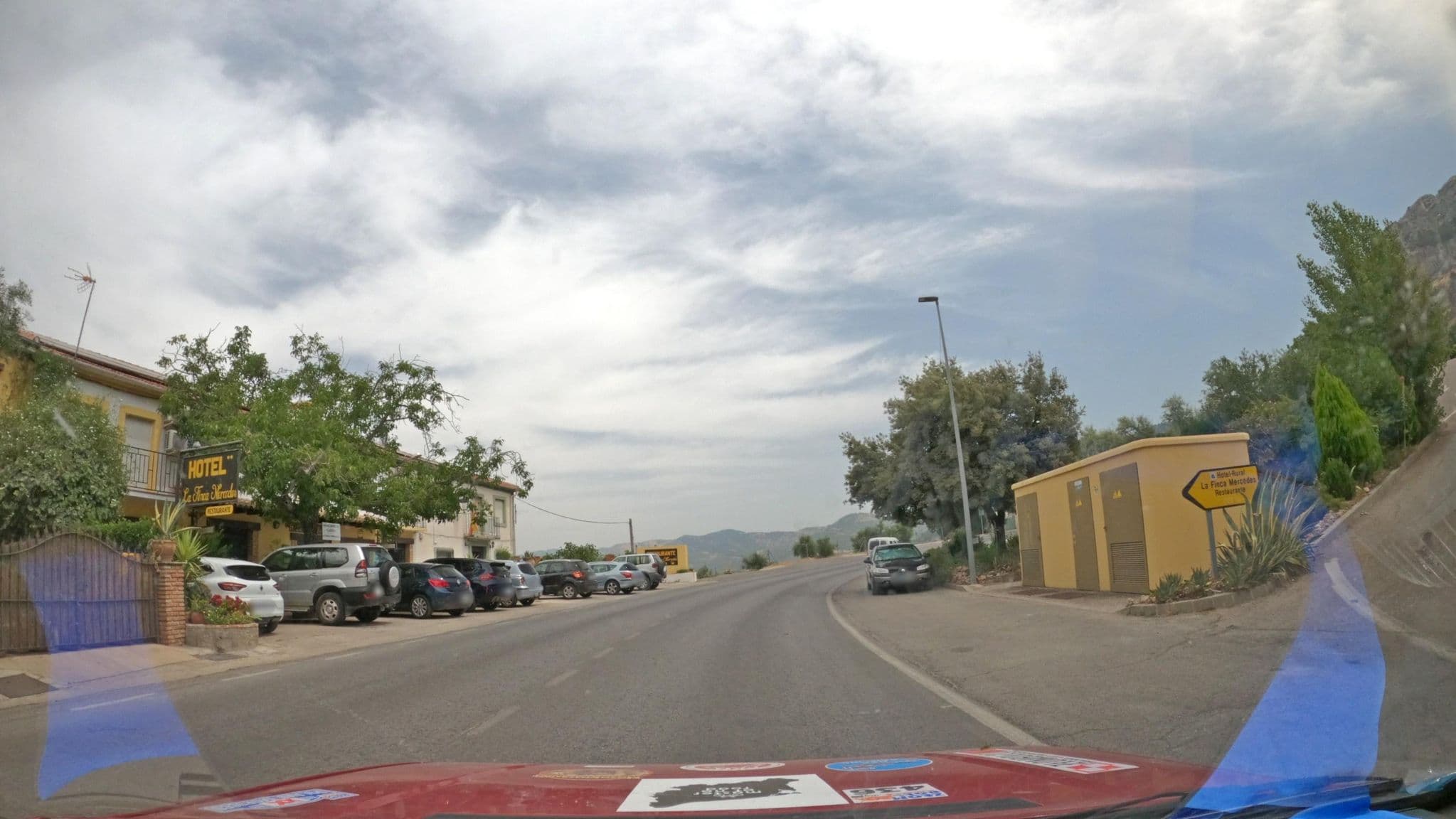 Street view near Hotel de Montaña La Finca, La Iruela — © masterofnoroad (CC BY-SA · Mapillary)