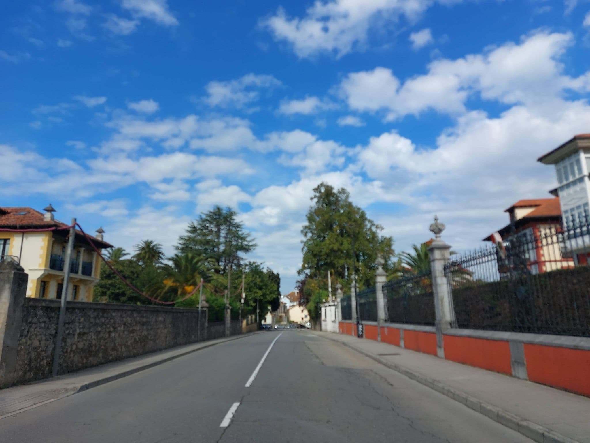 Street view near La Hacienda de Don Juan, Llanes — © 5rmft (CC BY-SA · Mapillary)