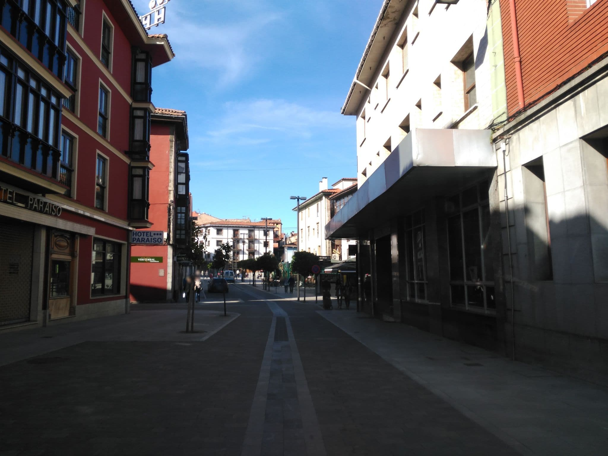 Street view near Gran Paraiso, Llanes — © sanchi (CC BY-SA · Mapillary)