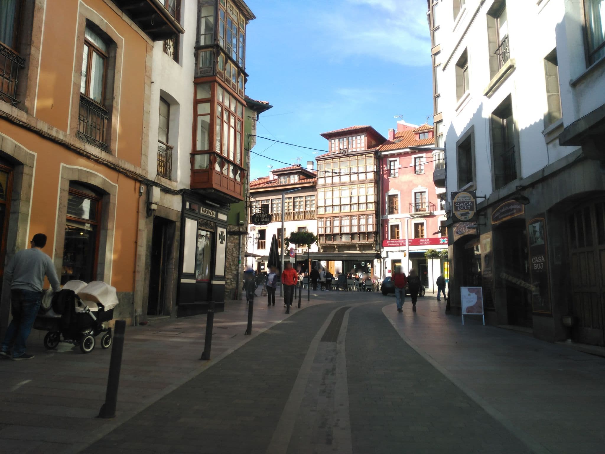Street view near Pensión La Guía, Llanes — © sanchi (CC BY-SA · Mapillary)