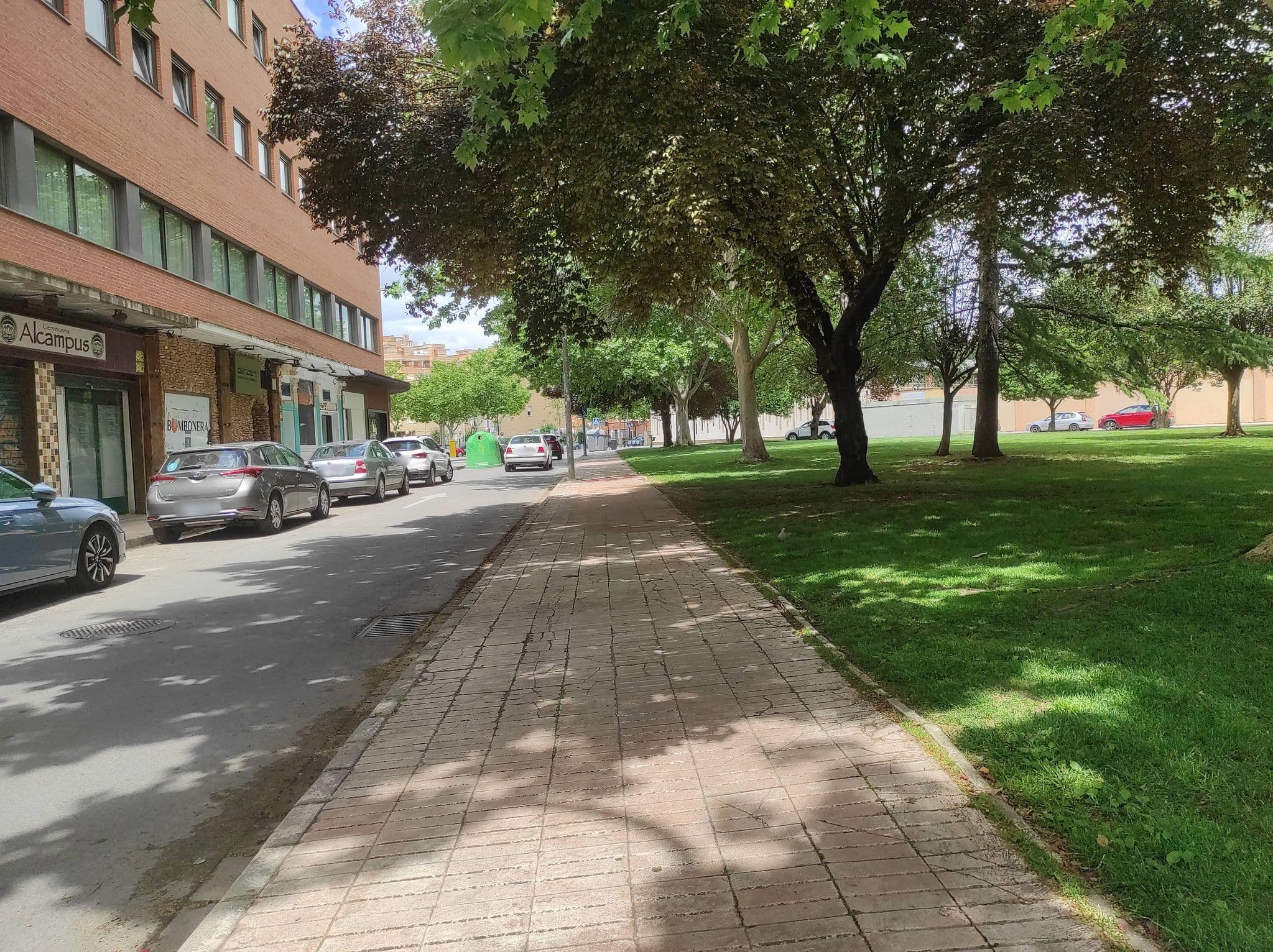 Street view near Hotel Universidad, Albacete — © C6H12O6 (CC BY-SA · Mapillary)