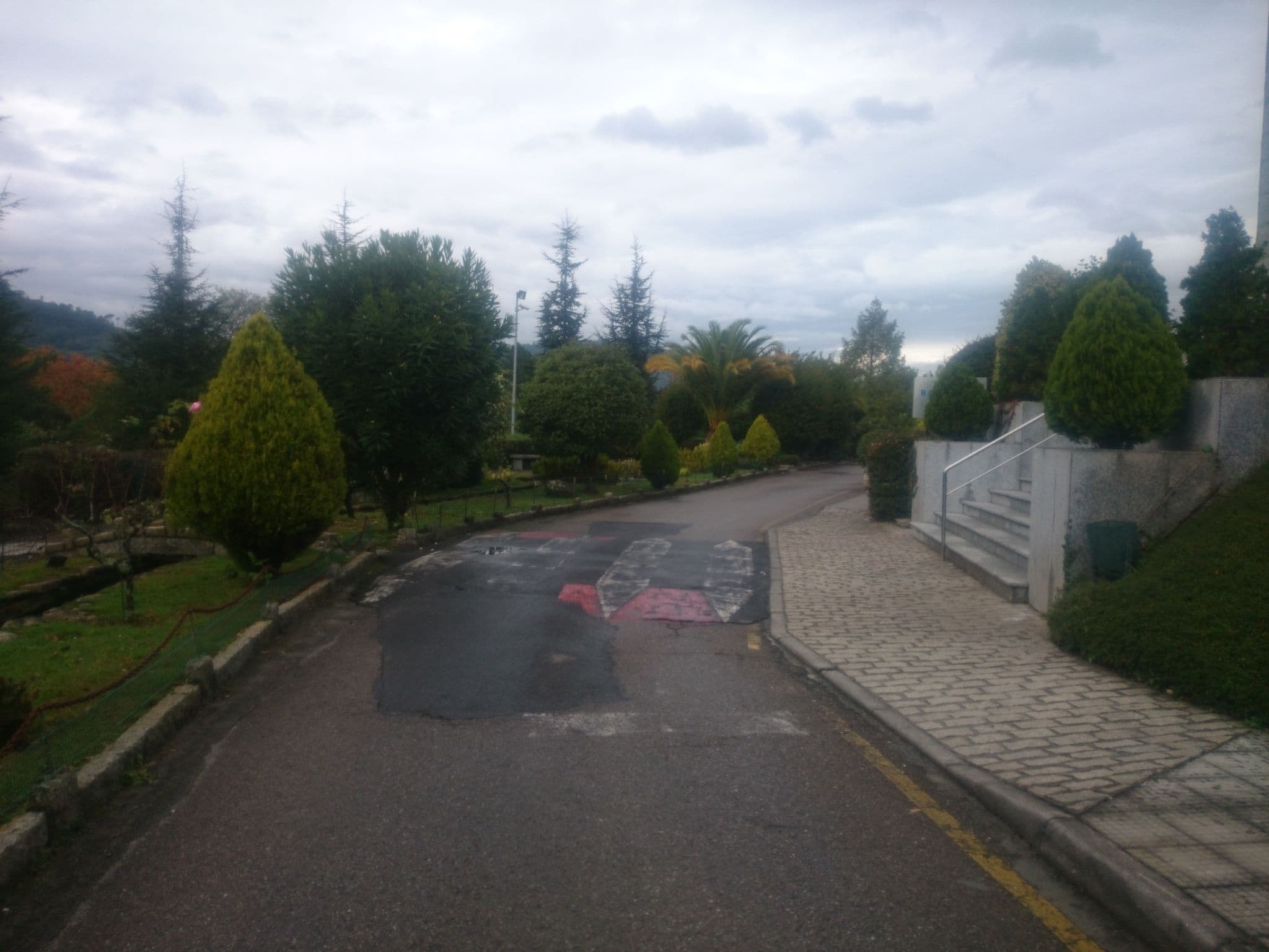 Street view near Hotel Balneario Arnoia Caldaria, Ribadavia — © edvac (CC BY-SA · Mapillary)