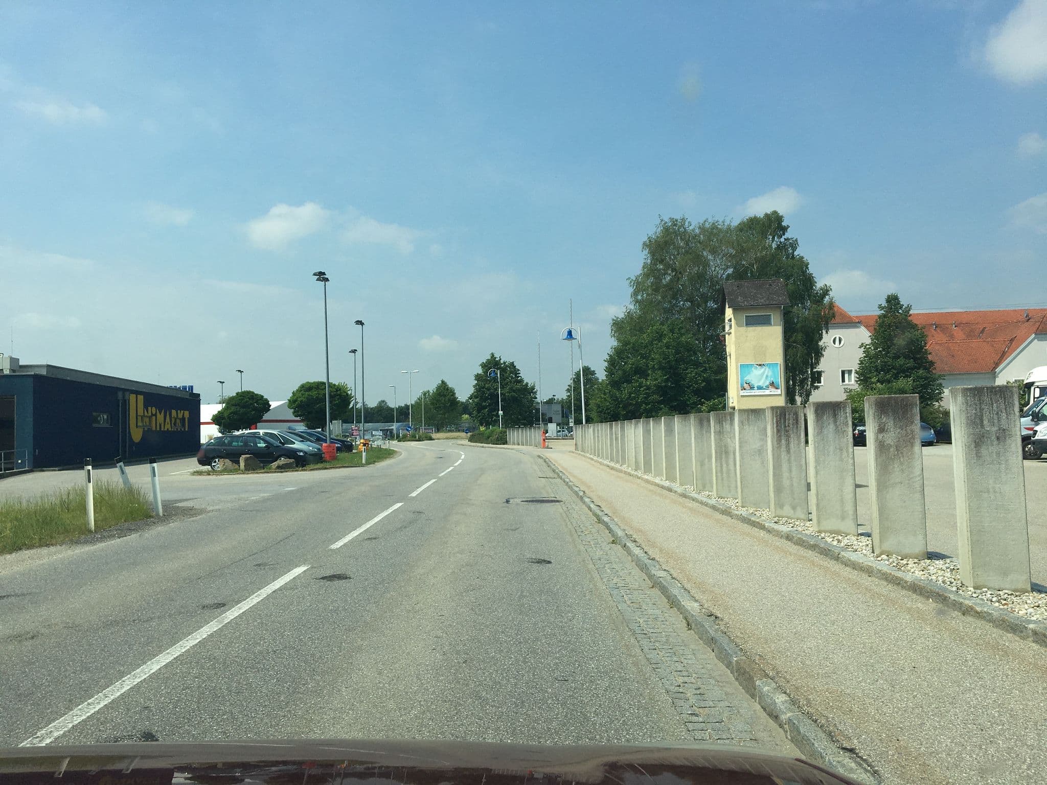 Street view near Hotel Rimo, Diesseits — © schobi (CC BY-SA · Mapillary)