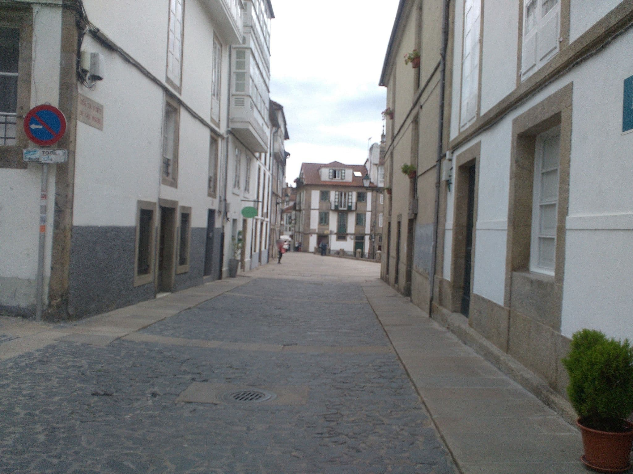 Street view near Deniké, Santiago de Compostela