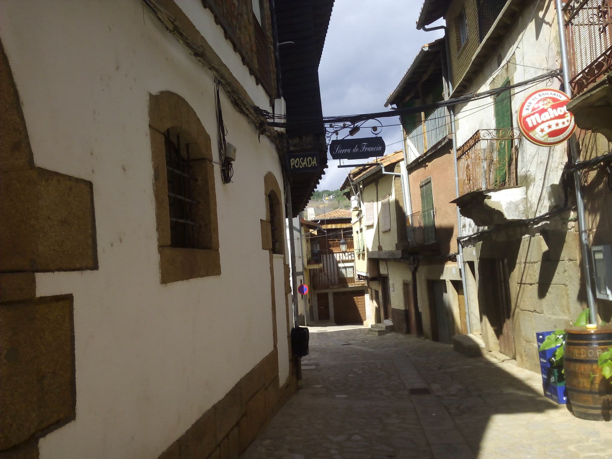 Street view near Hotel Rural Sierra de Francia, La Alberca — © civitas (CC BY-SA · Mapillary)