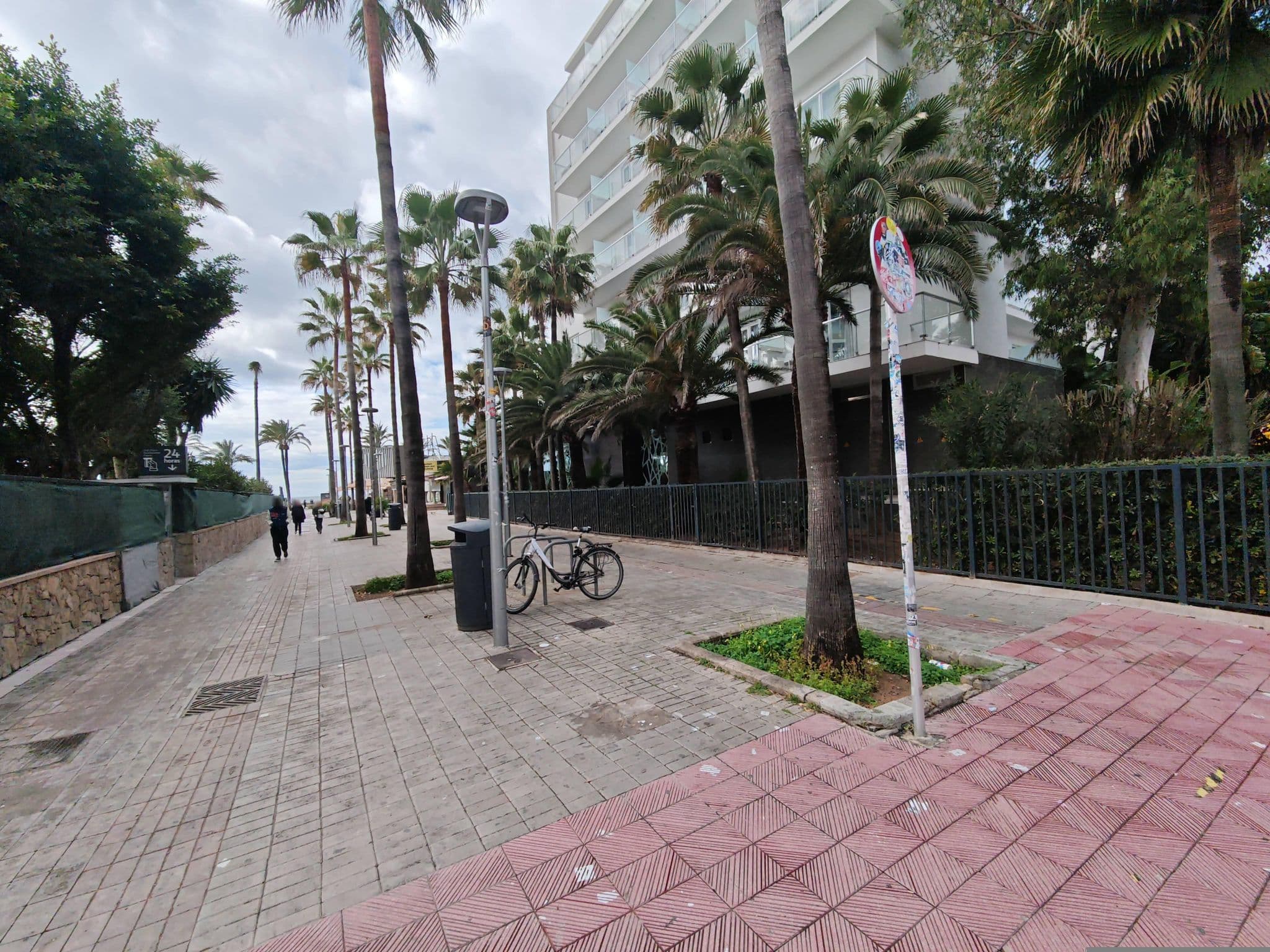 Street view near Riu San Francisco, s'Arenal