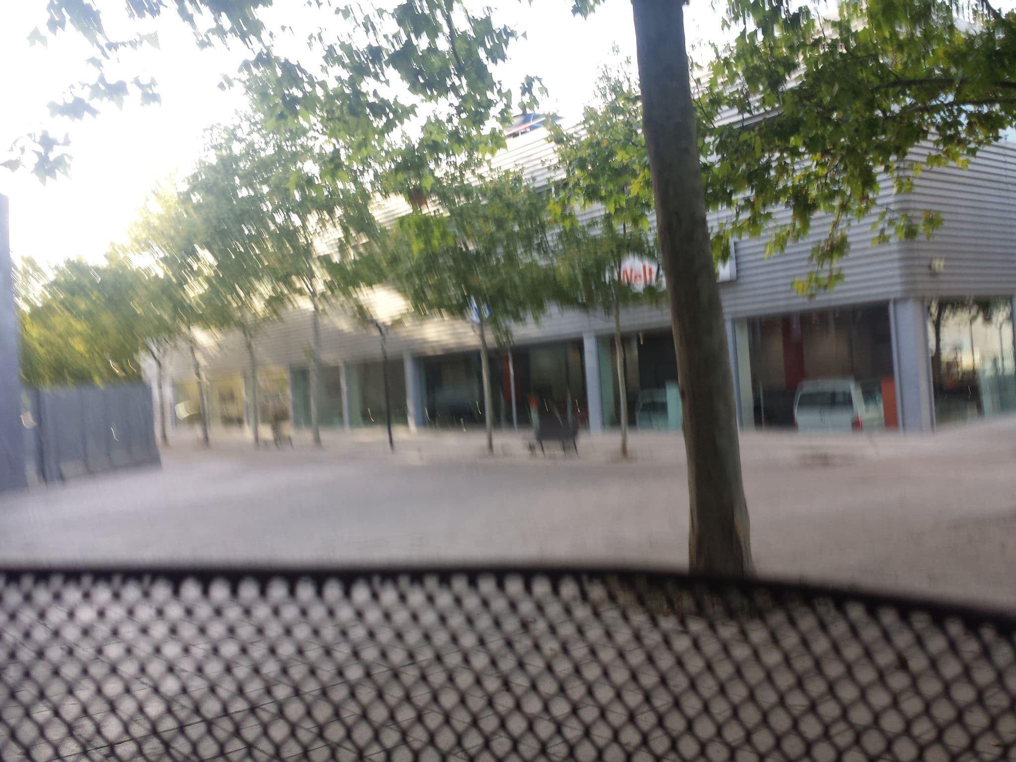 Street view near Exe Plaza Delicias, Delicias — © robot8a (CC BY-SA · Mapillary)