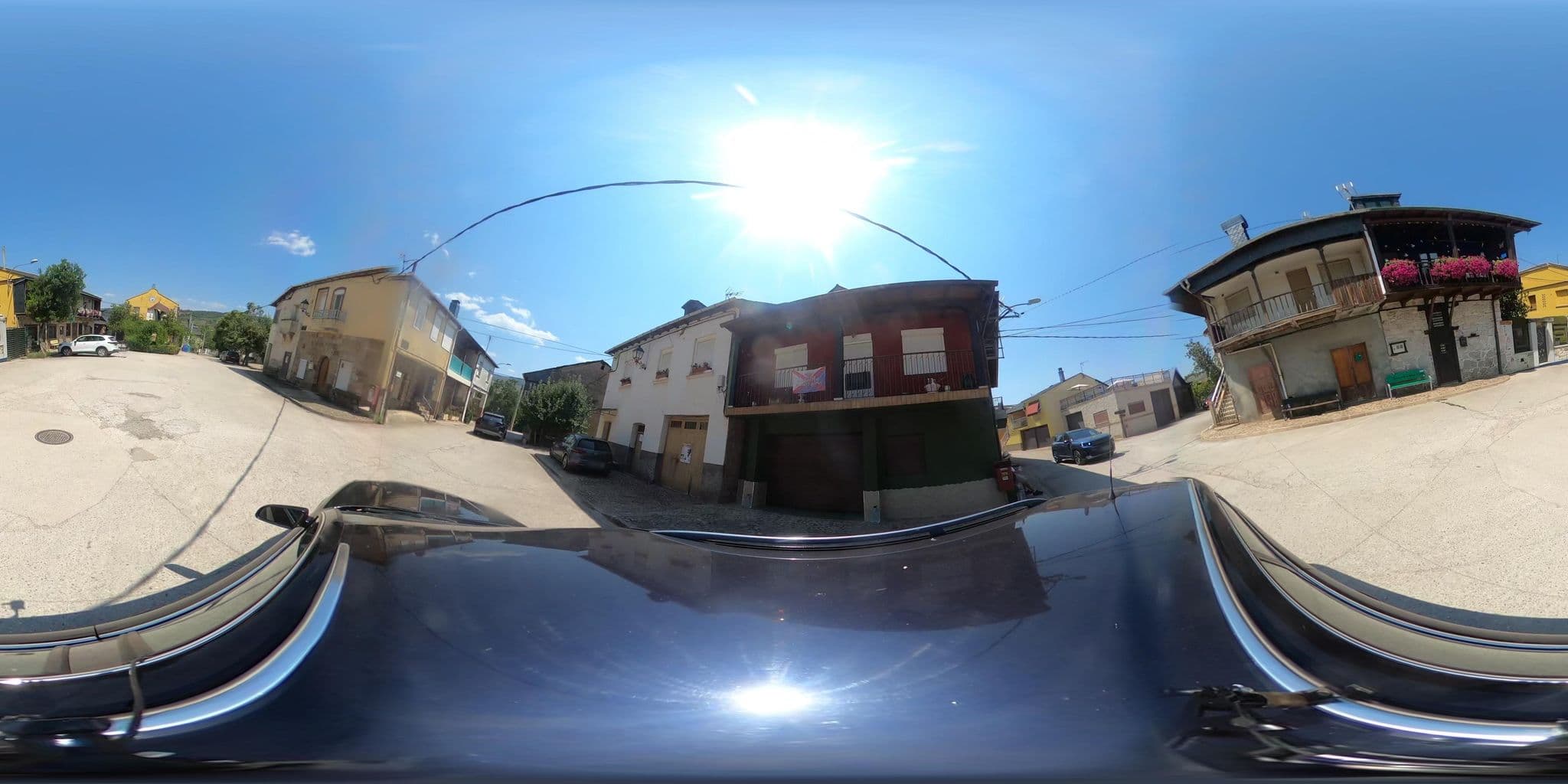 Street view near Hotel Rural Cornatel Médulas, Carracedelo — © filohipo (CC BY-SA · Mapillary)