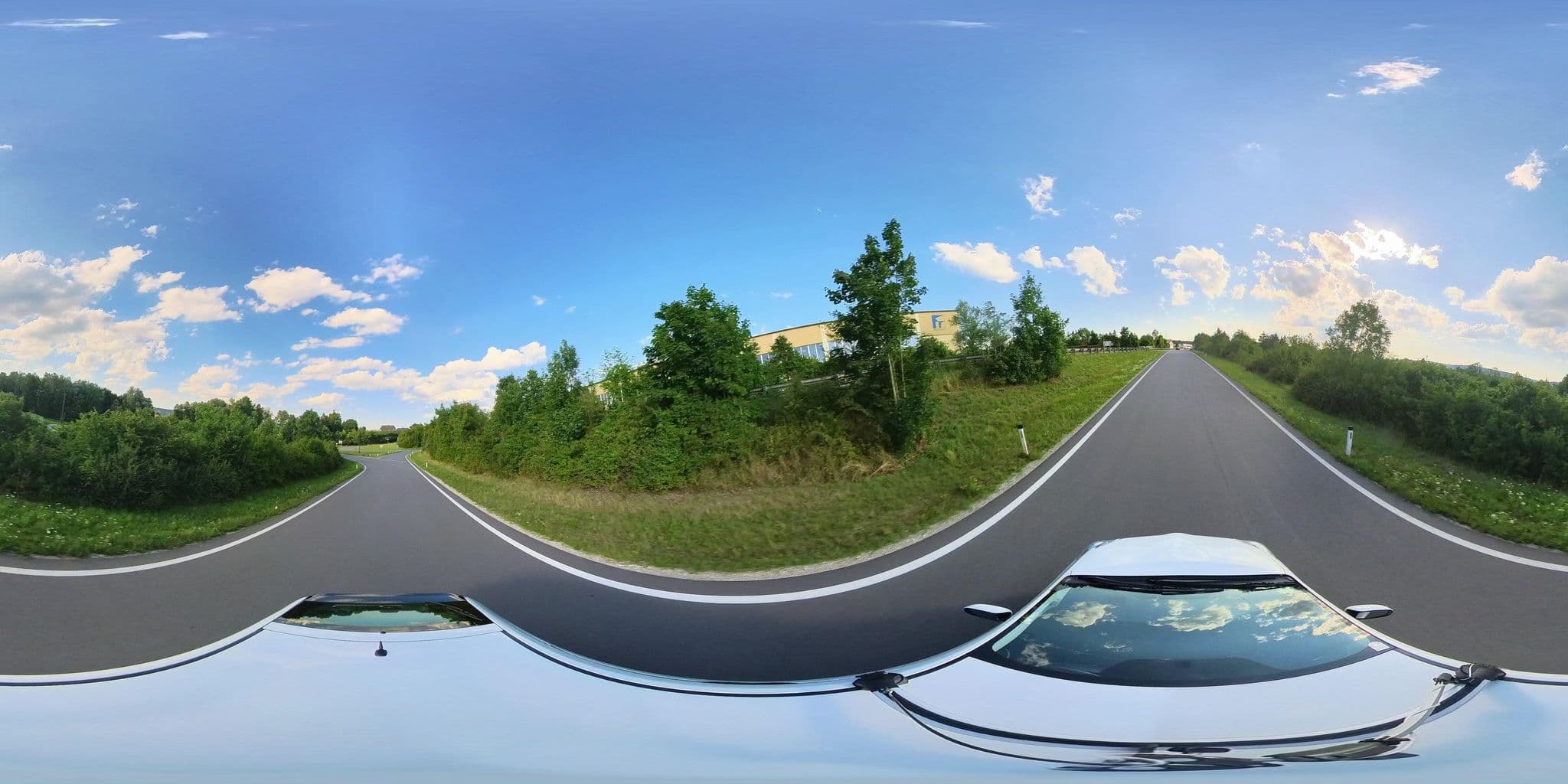 Street view near Durchreiseplatz, Neue Heimat — © osmplus_org (CC BY-SA · Mapillary)