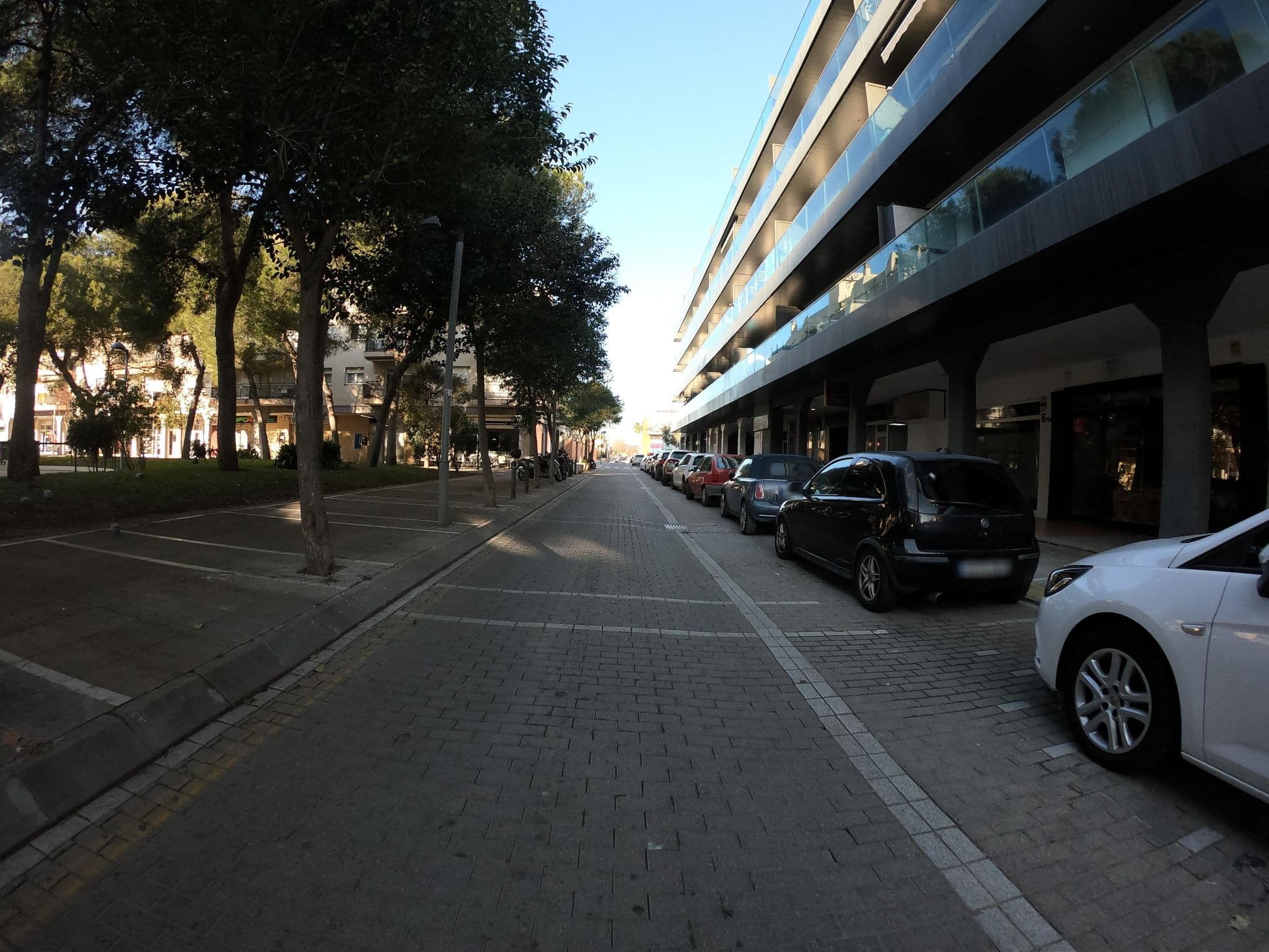 Street view near Ona Palamós, Palamós — © joostjakob (CC BY-SA · Mapillary)