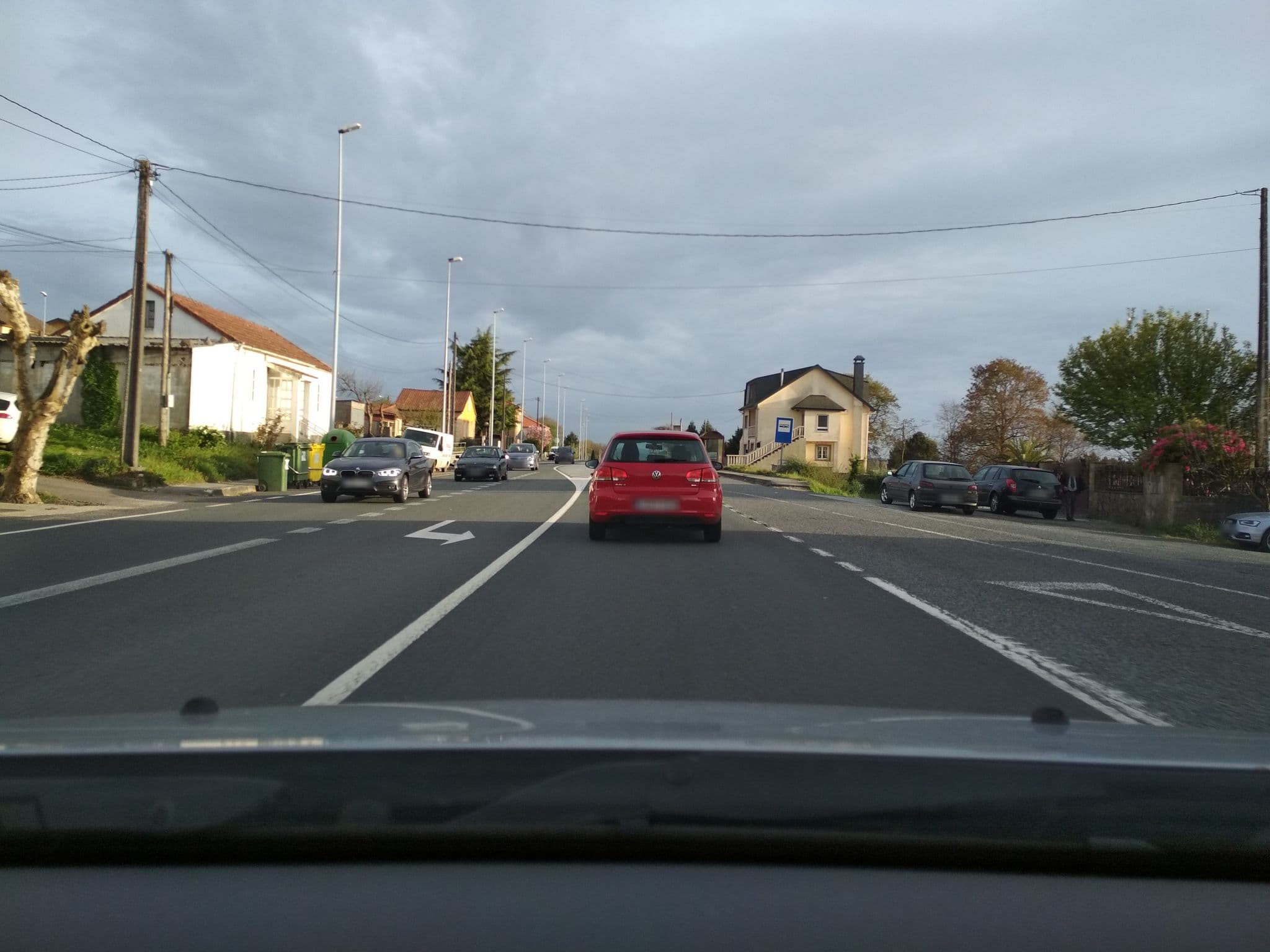 Street view near Hospedaje La Ruta, Oroso — © cafeconleche (CC BY-SA · Mapillary)