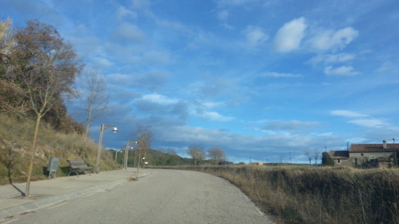 Street view near Cal Marxandó, Sant Julià de Cerdanyola — © yopaseopor (CC BY-SA · Mapillary)