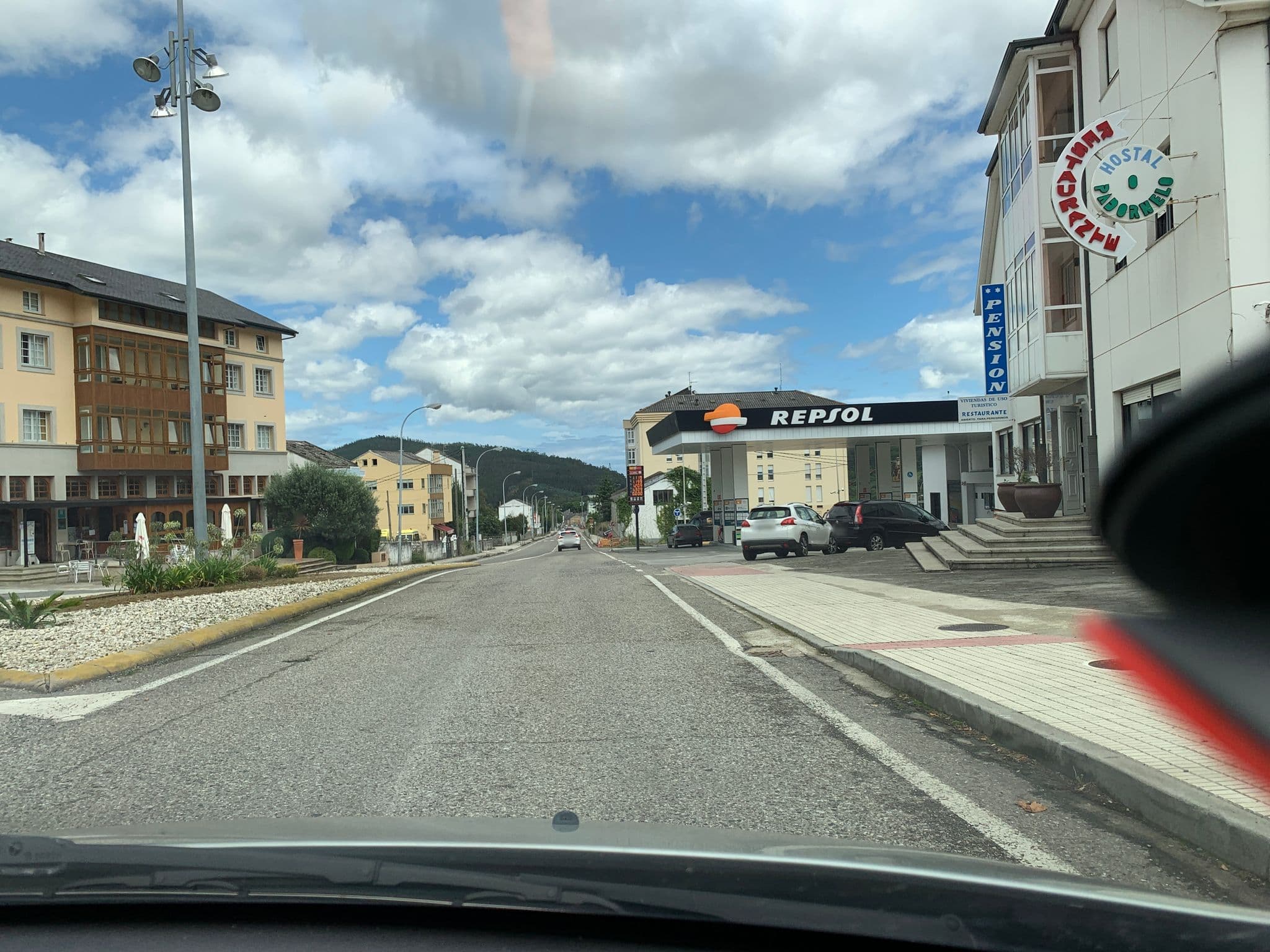Street view near Pensión Padornelo, Mondoñedo — © robot8a (CC BY-SA · Mapillary)