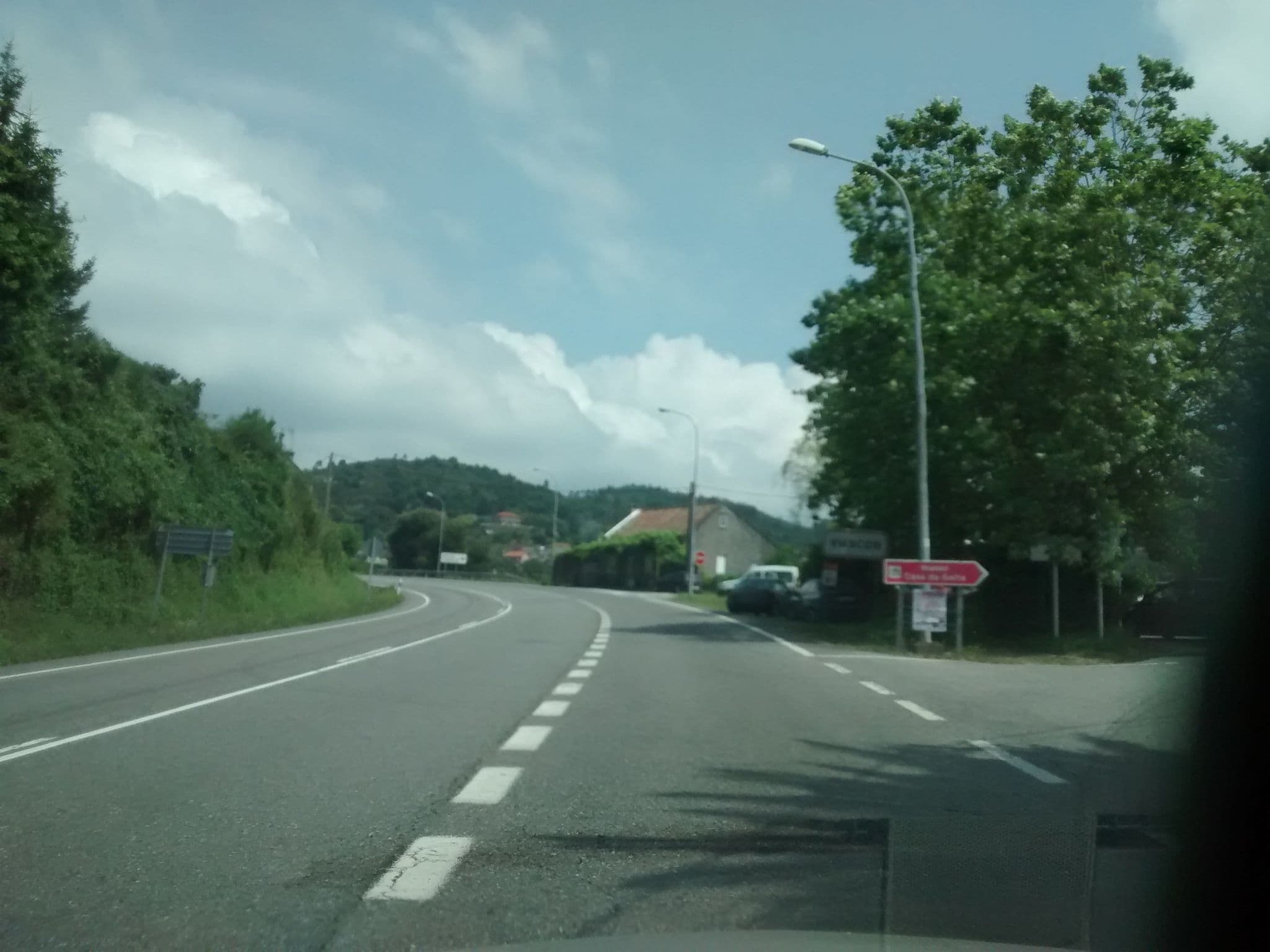 Street view near Hotel Manolo, Moraña — © msevilla00 (CC BY-SA · Mapillary)